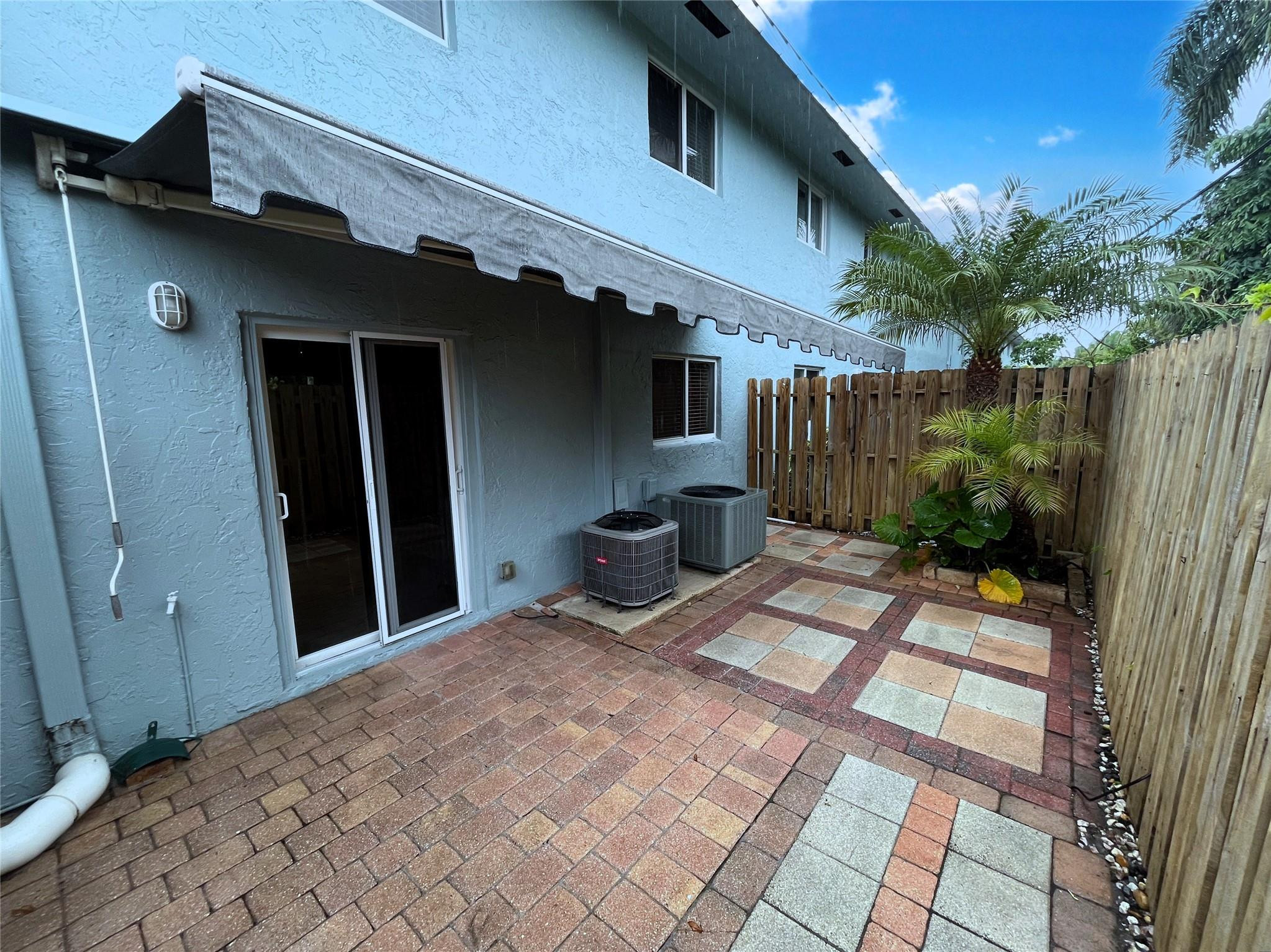 POINSETTIA LANDINGS CONDO - Residential