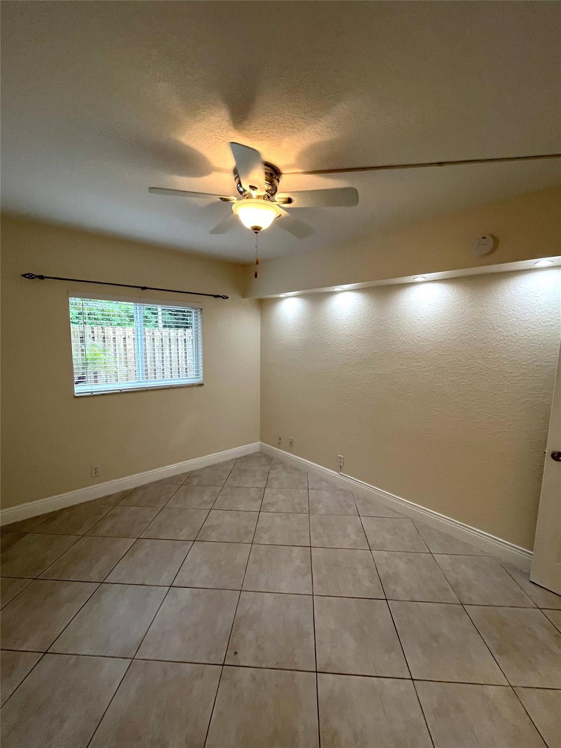 POINSETTIA LANDINGS CONDO - Residential