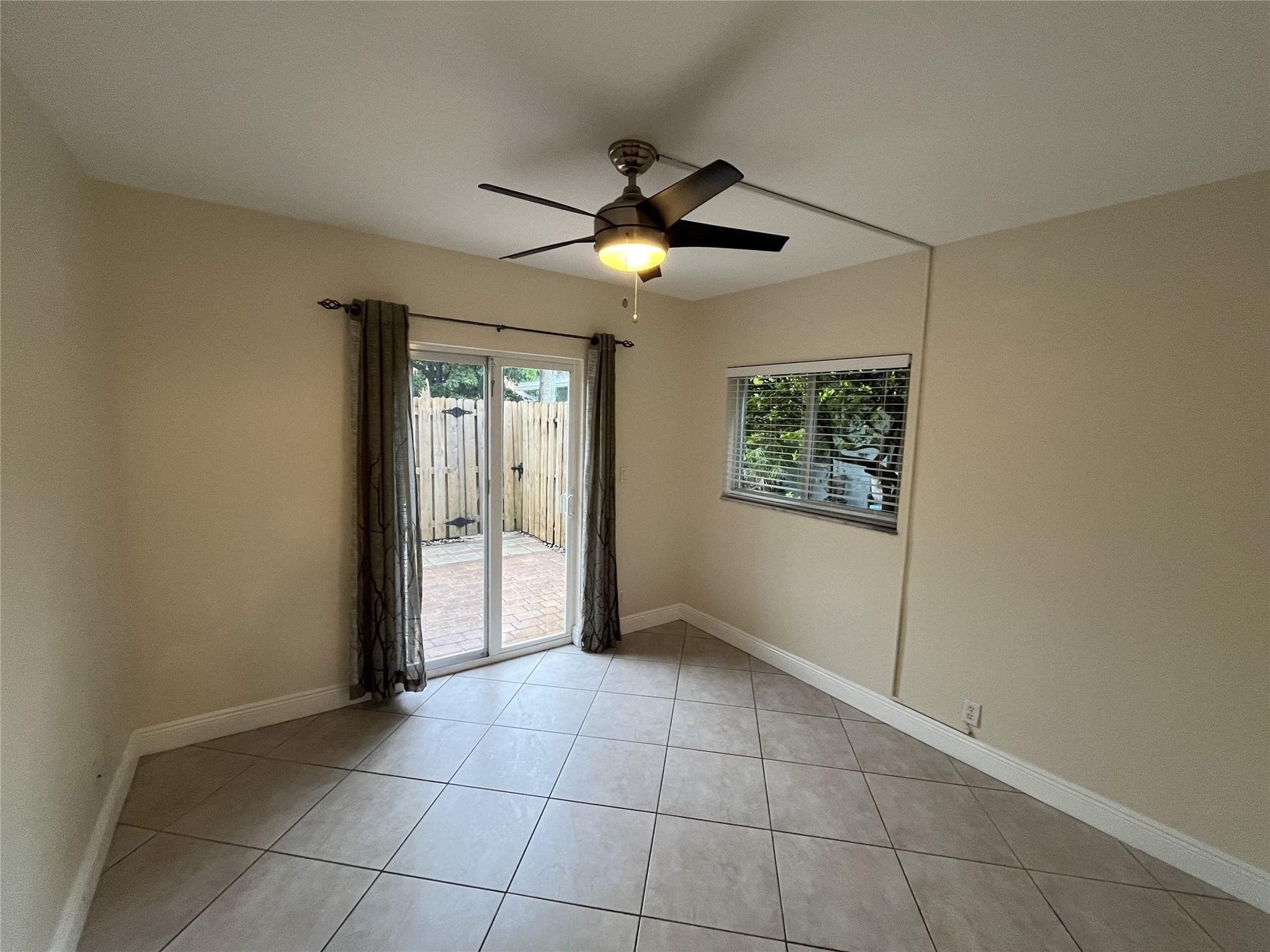 POINSETTIA LANDINGS CONDO - Residential