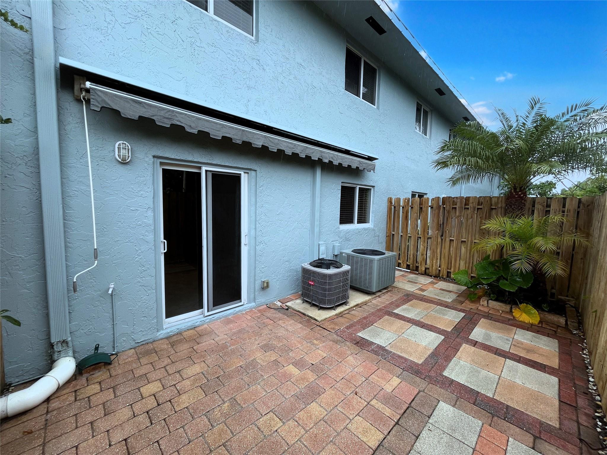 POINSETTIA LANDINGS CONDO - Residential