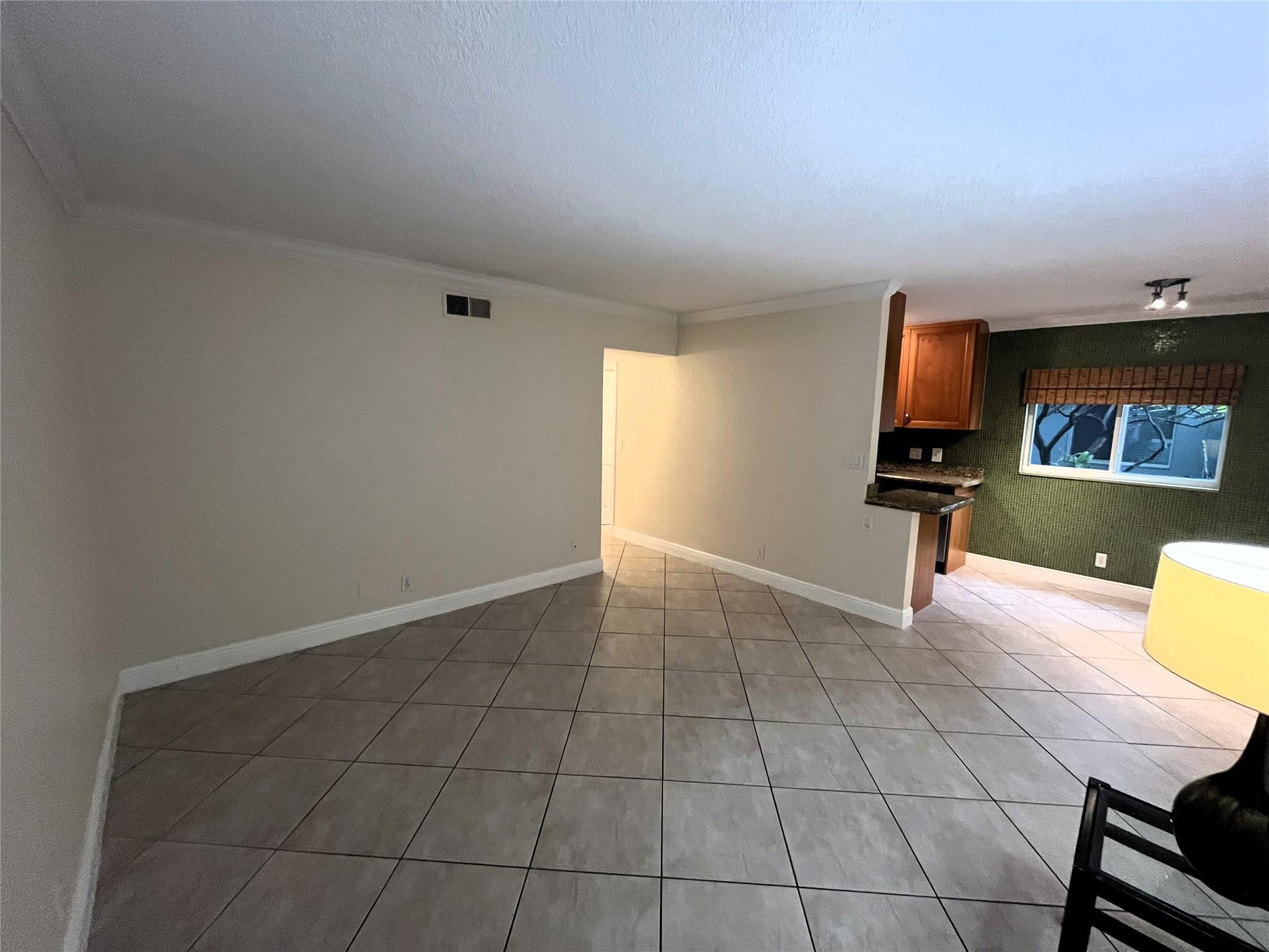 POINSETTIA LANDINGS CONDO - Residential