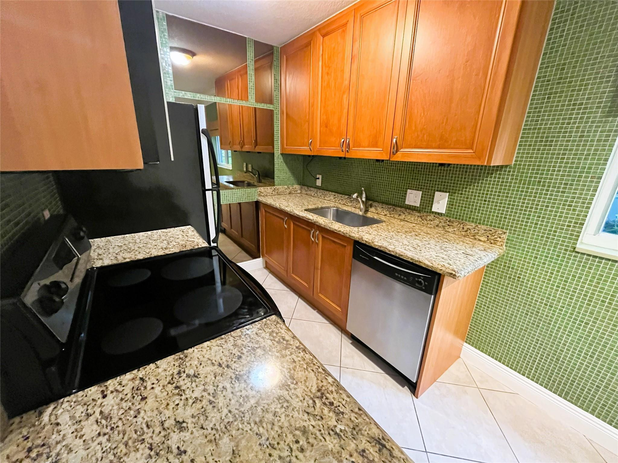 POINSETTIA LANDINGS CONDO - Residential