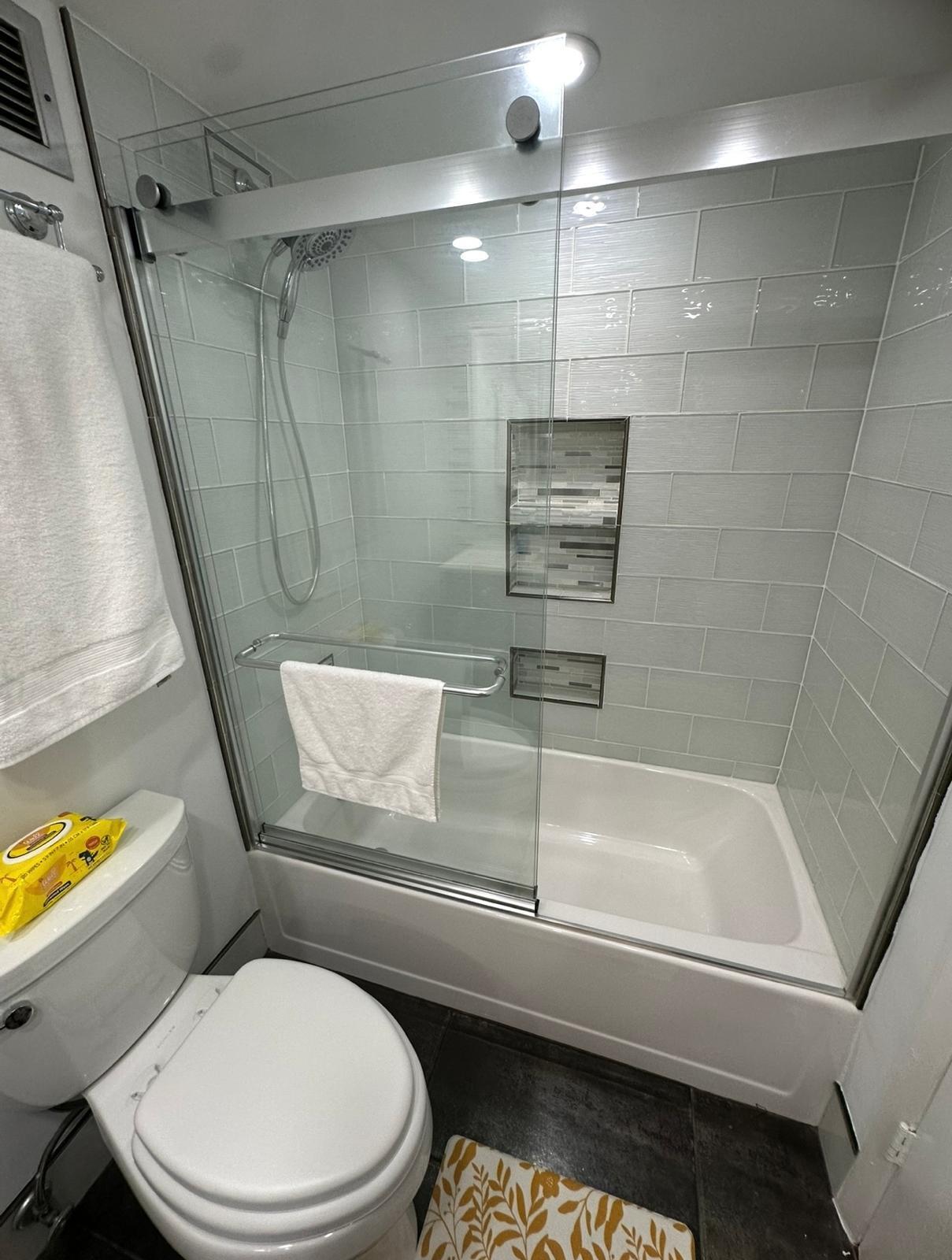TRADEWINDS BY THE SEA CONDO - Residential