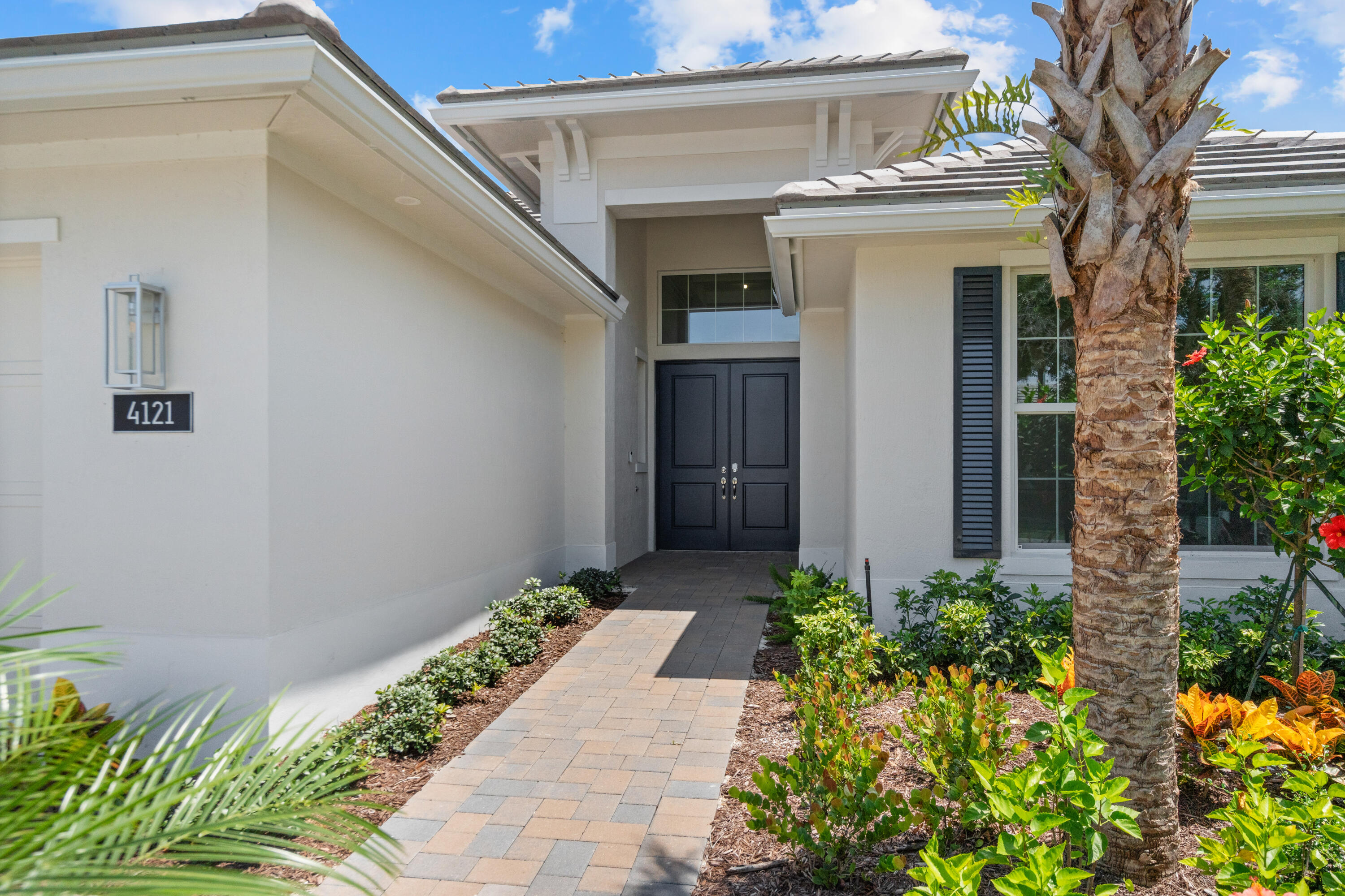 LUCAYA POINTE - PHASE 1 - Residential