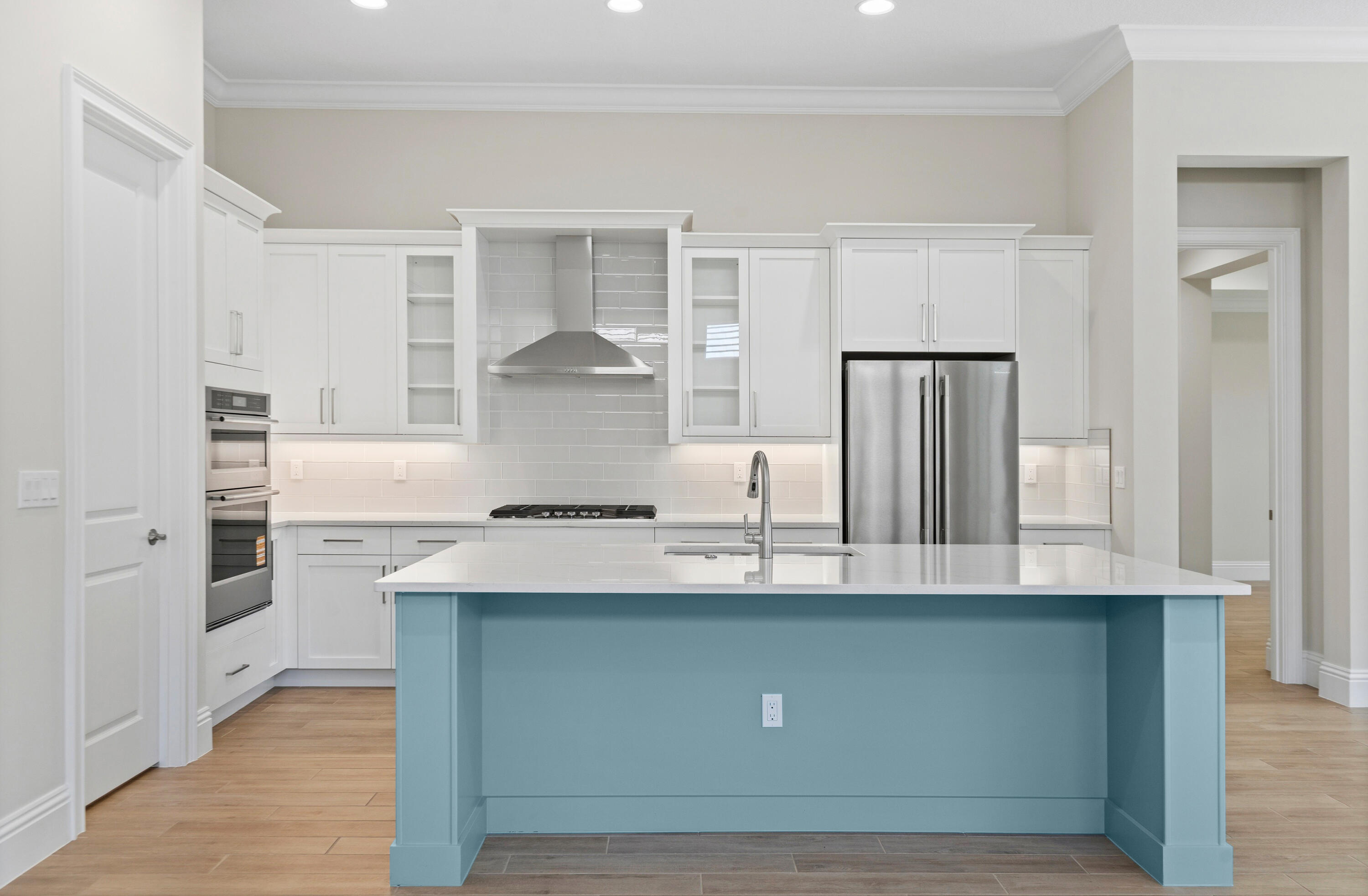 LUCAYA POINTE - PHASE 1 - Residential