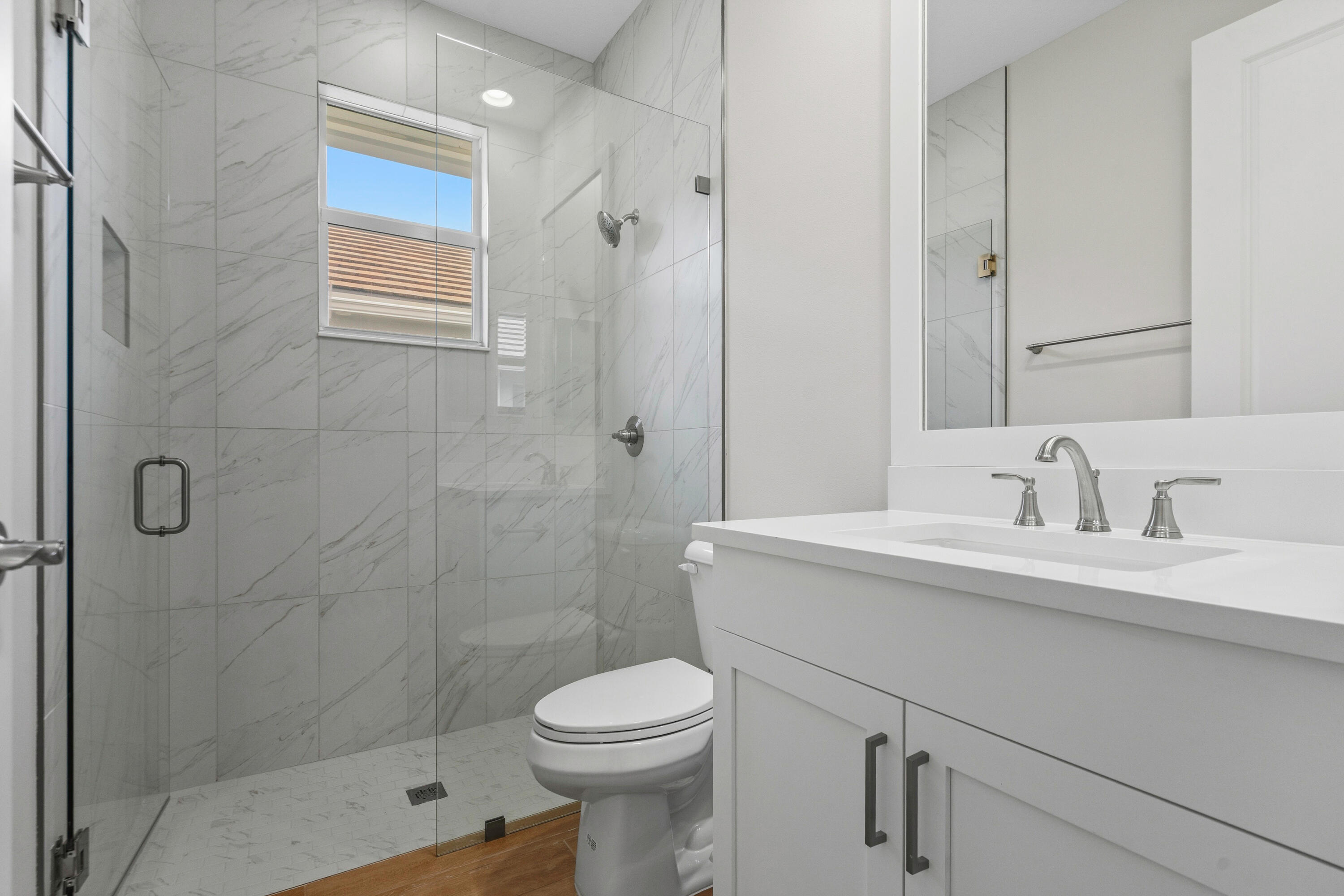 LUCAYA POINTE - PHASE 1 - Residential