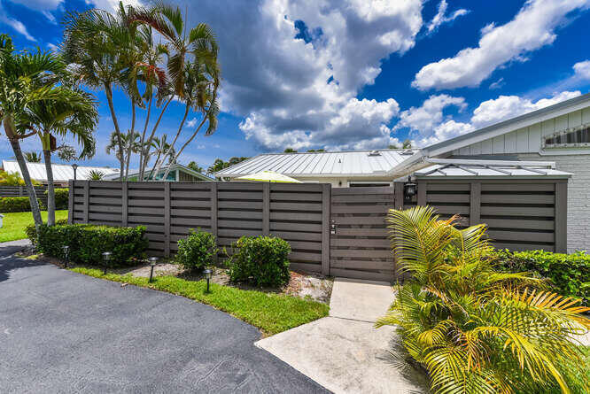 OCEANSIDE TERRACE CONDO - Residential Lease