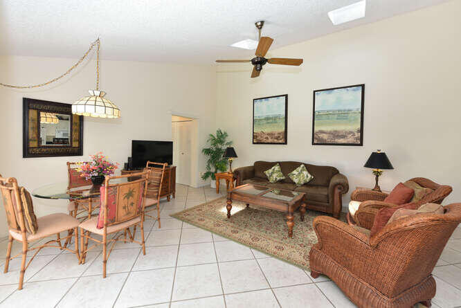 OCEANSIDE TERRACE CONDO - Residential Lease