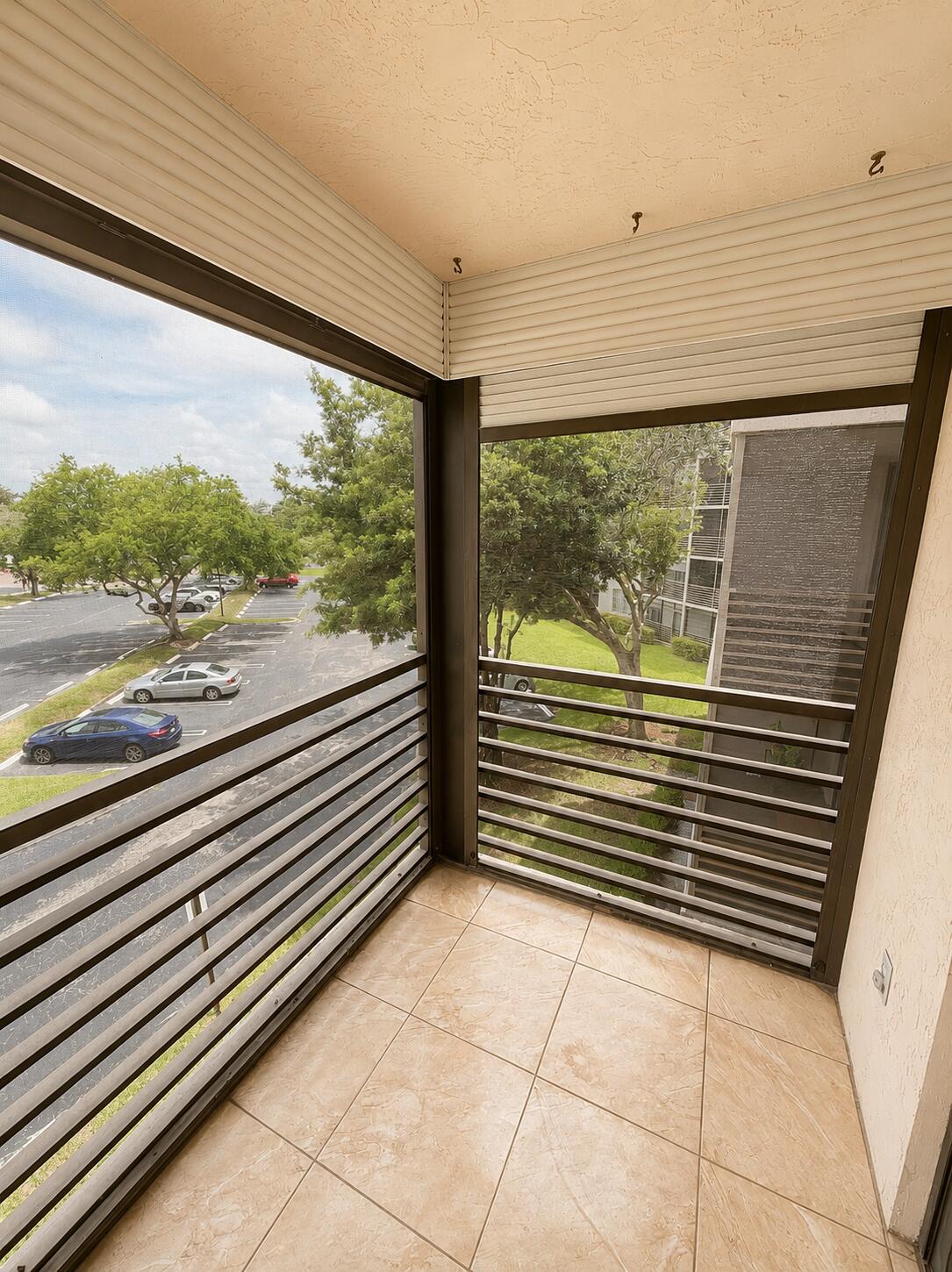 COLONY POINT 2 CONDO - Residential