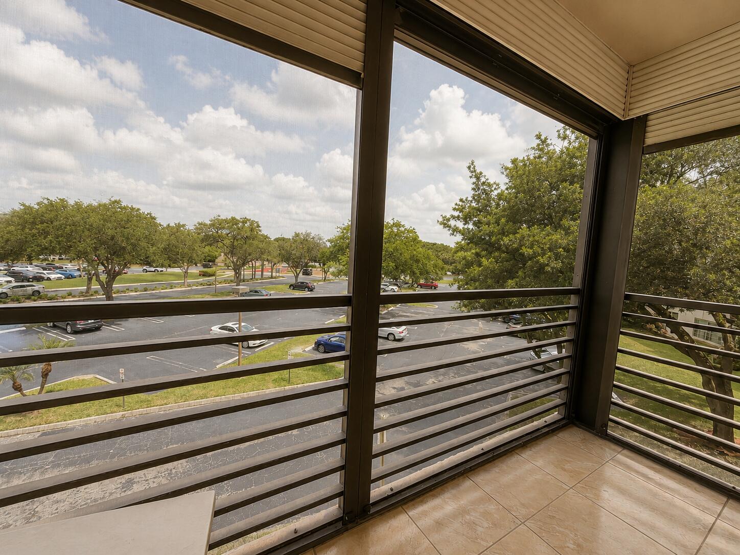 COLONY POINT 2 CONDO - Residential