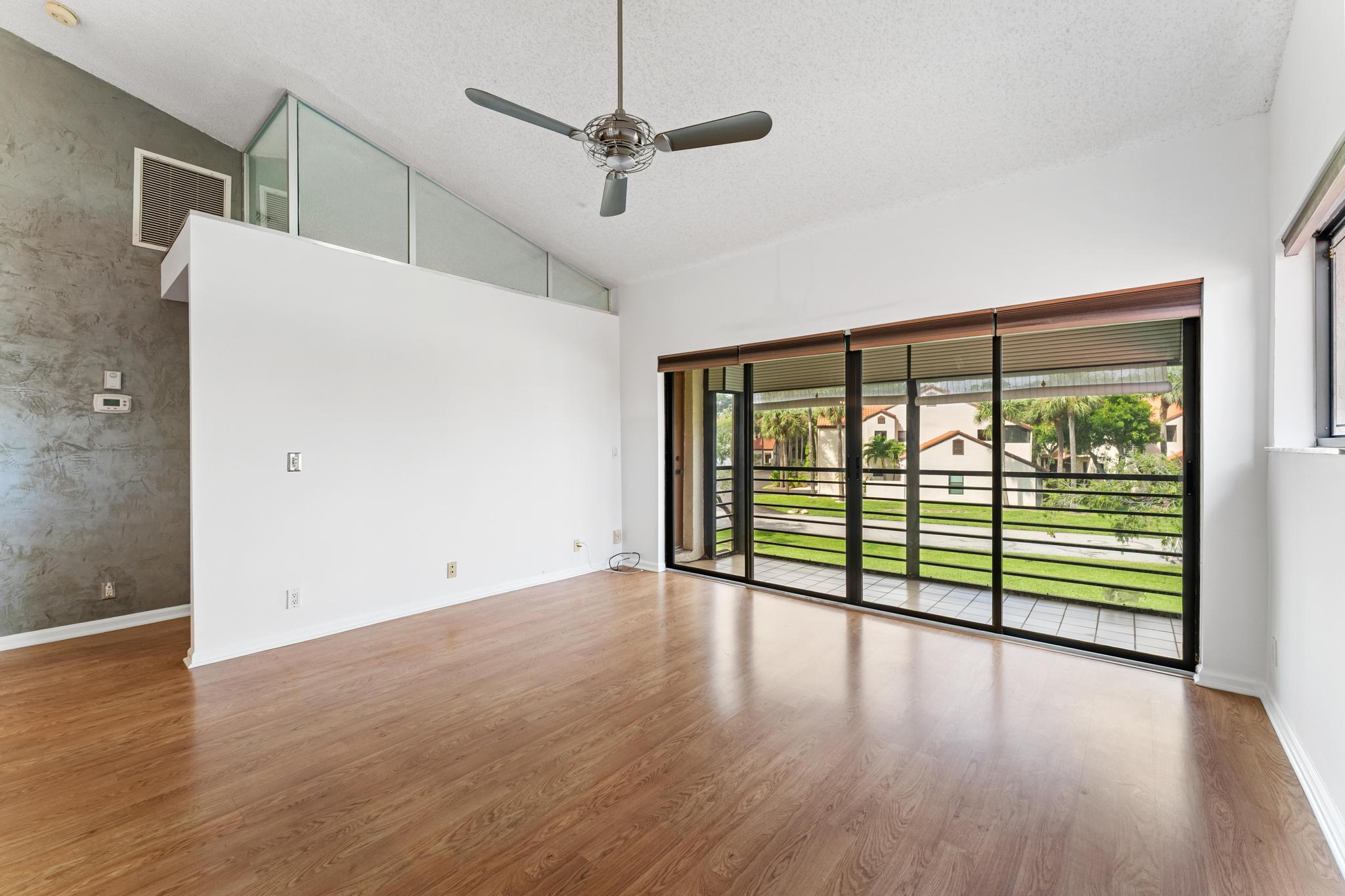 SOUTH LAKE CONDS ONE - Residential