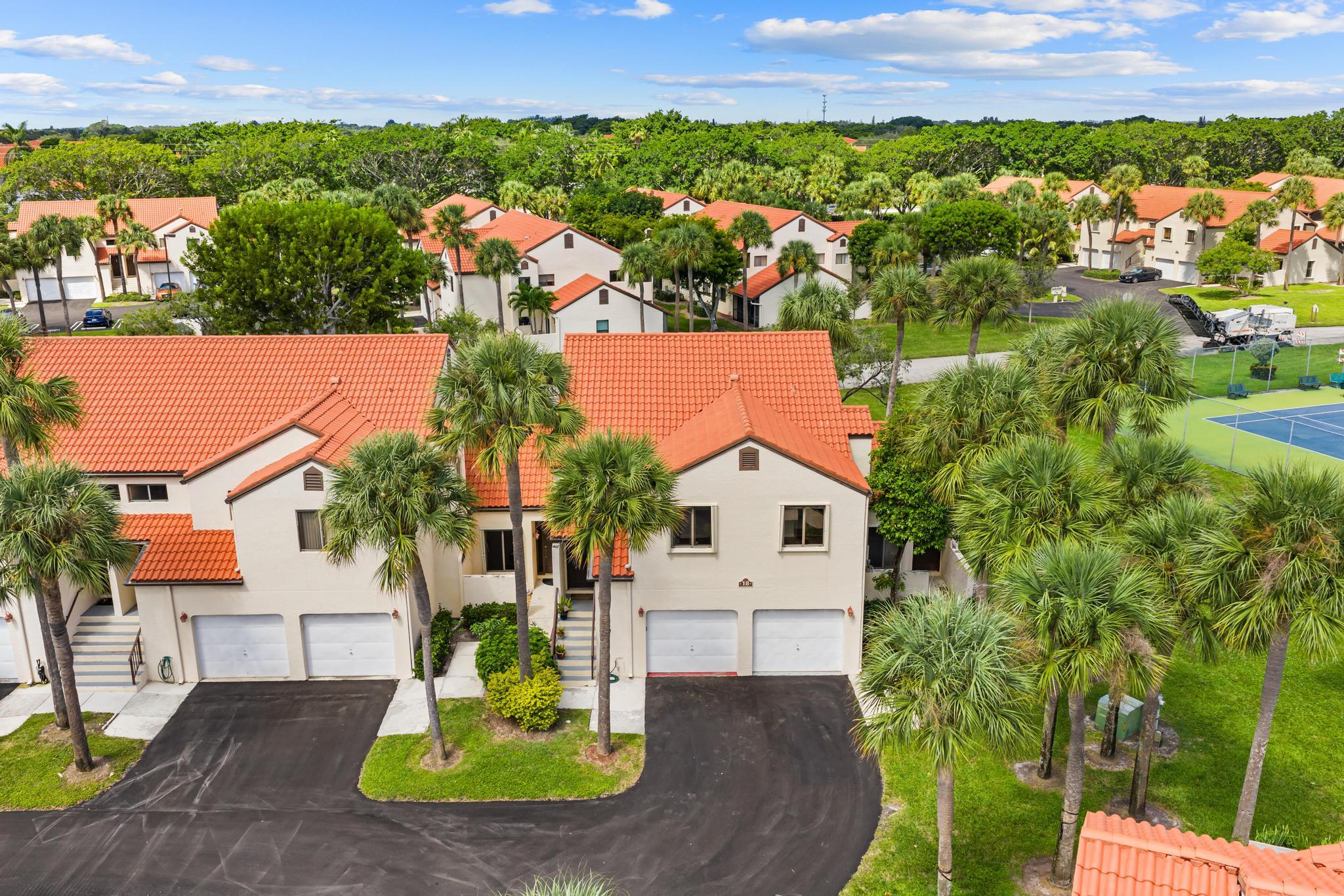SOUTH LAKE CONDS ONE - Residential