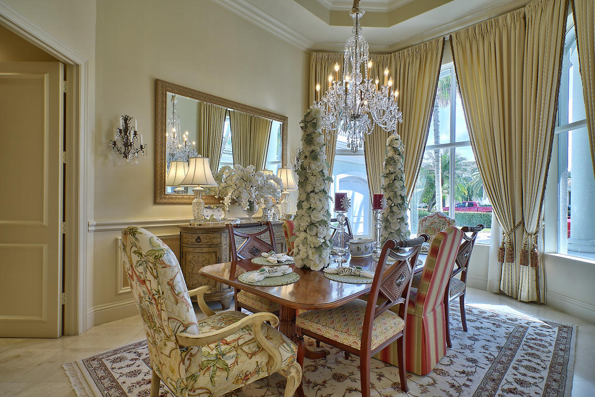 ROYAL PALM YACHT & COUNTRY CLUB - Residential