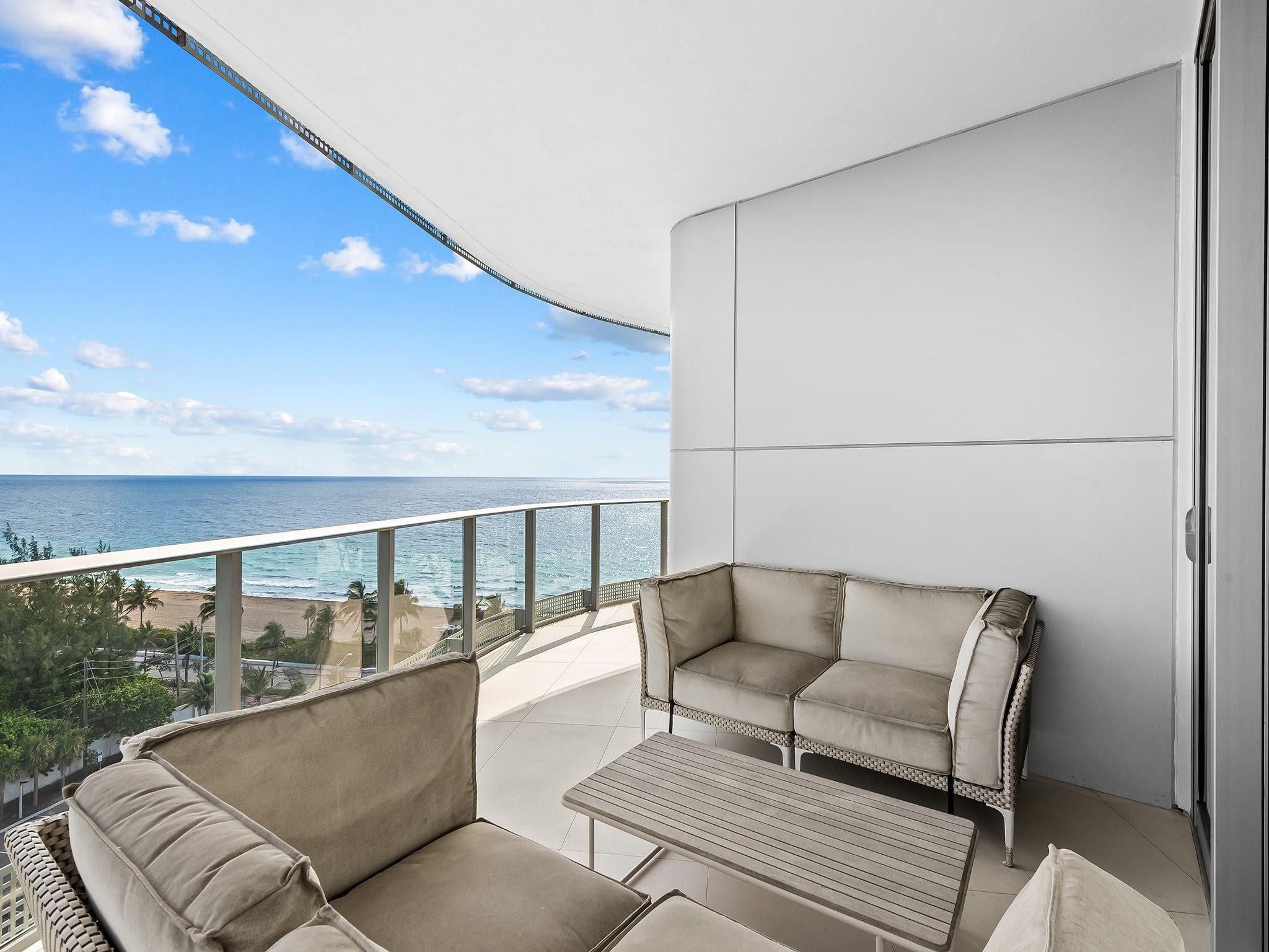 PARAMOUNT FT LAUDERDALE C - Residential