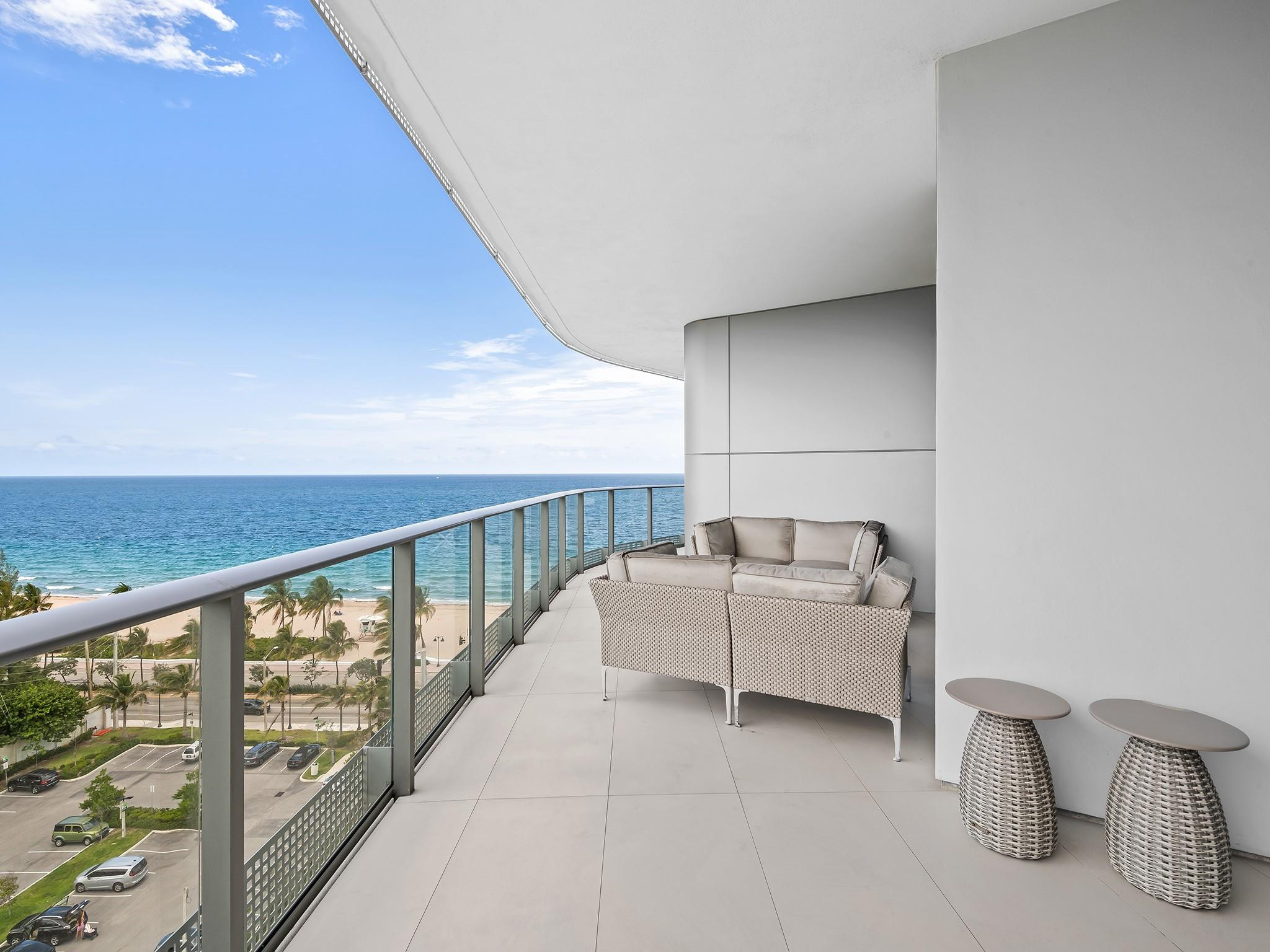 PARAMOUNT FT LAUDERDALE C - Residential