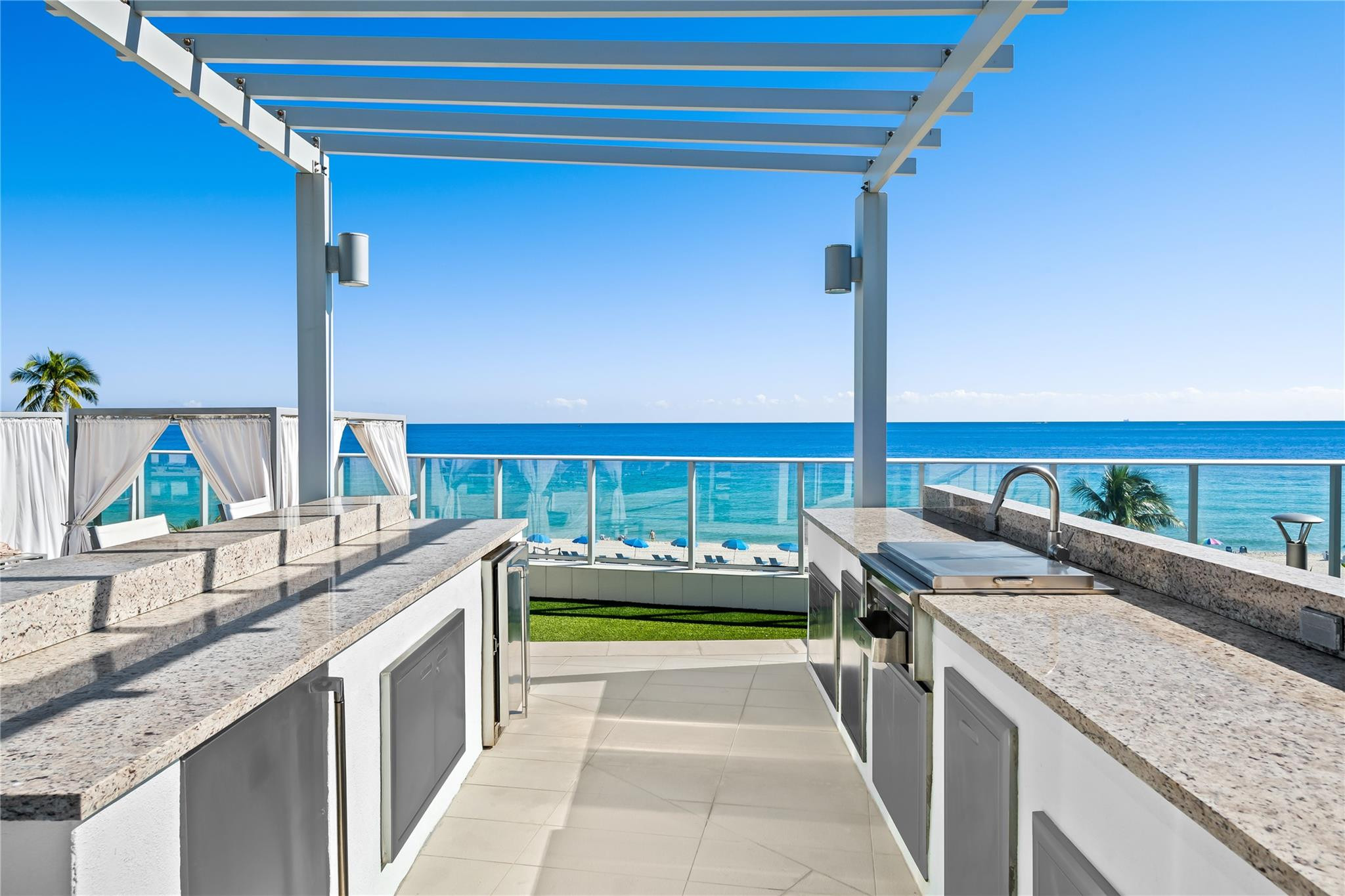 PARAMOUNT FT LAUDERDALE C - Residential