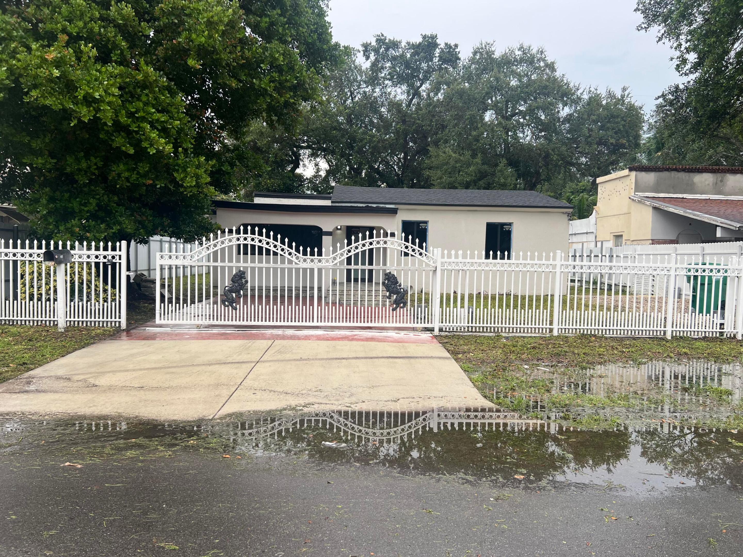 FULFORD HIGHLANDS 1ST ADDN - Residential Lease