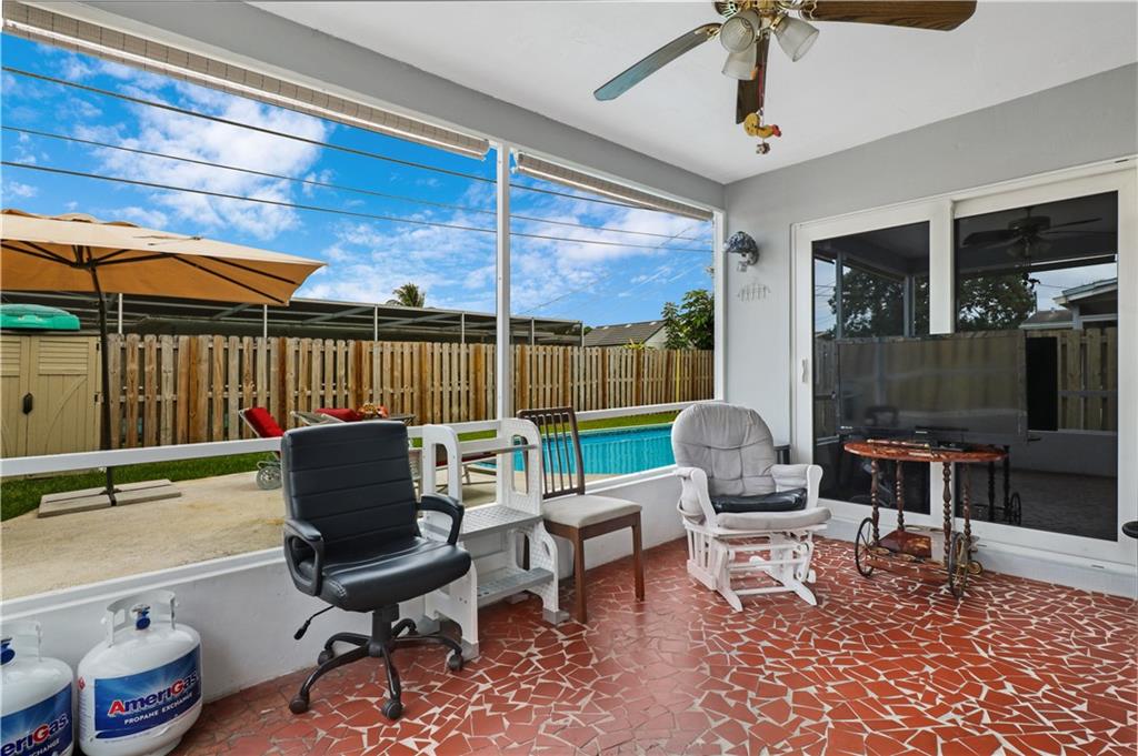 Sunrise Golf Village Sec - Residential