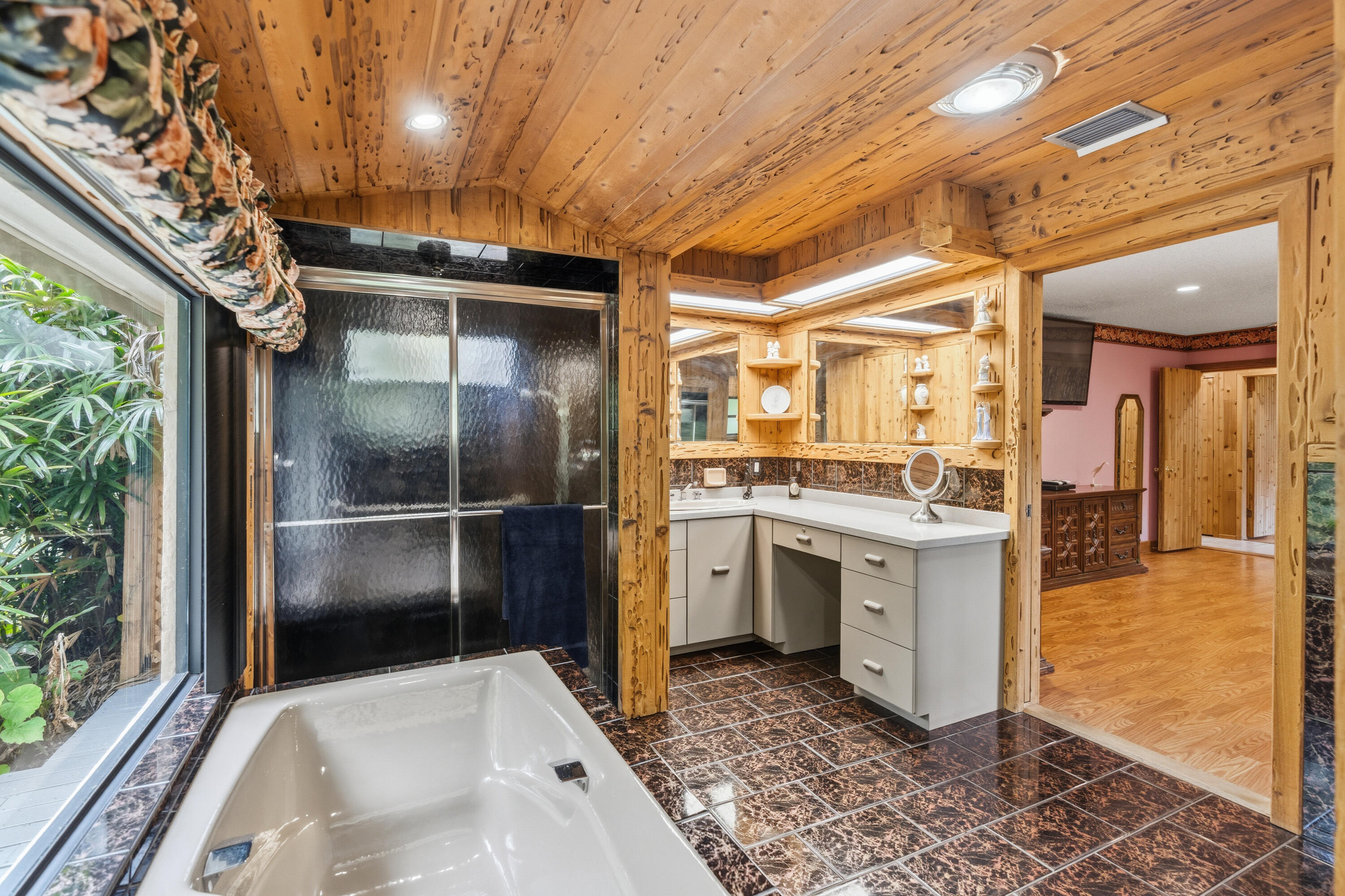 MARTHA BRIGHT FARMS - Residential
