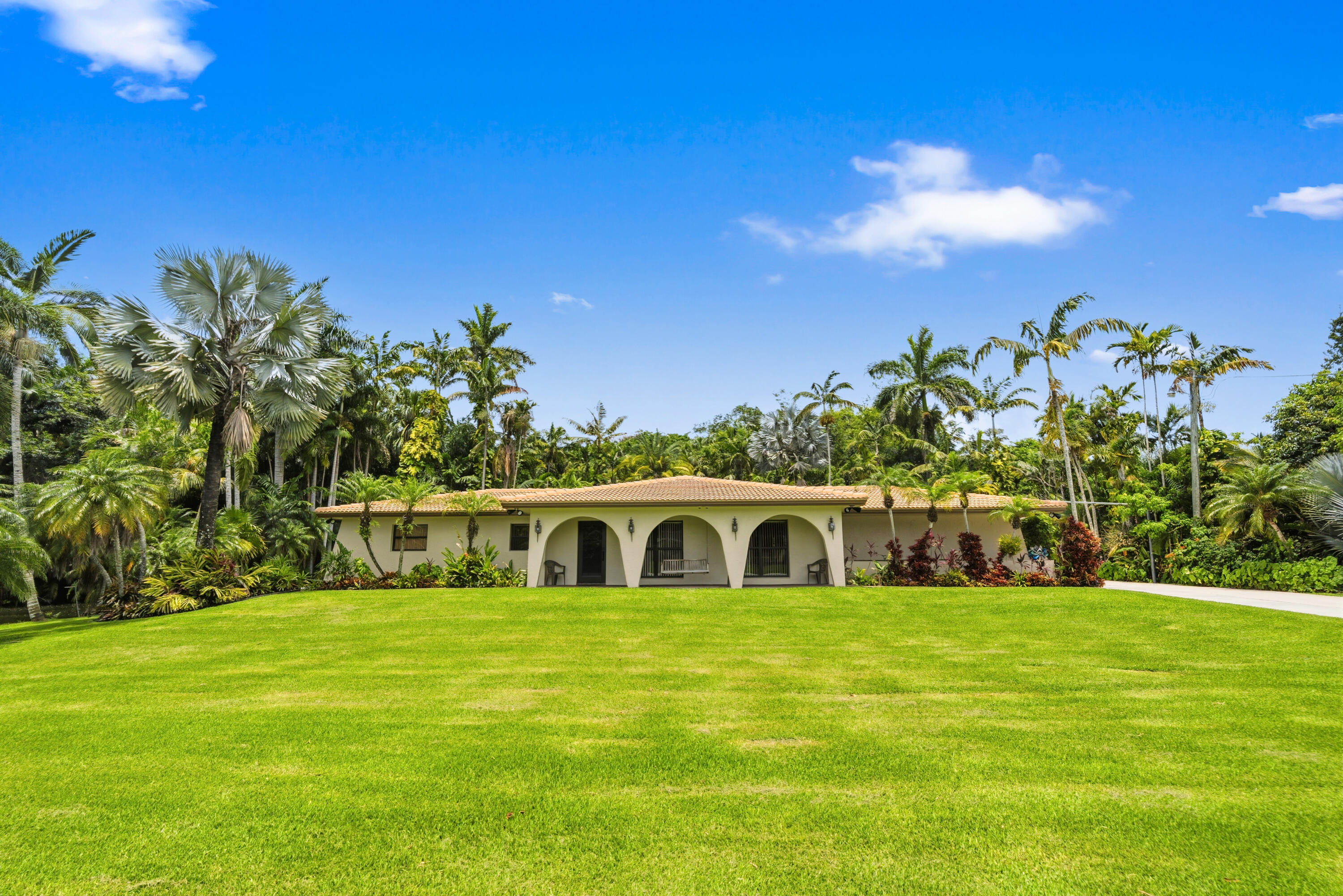 MARTHA BRIGHT FARMS - Residential