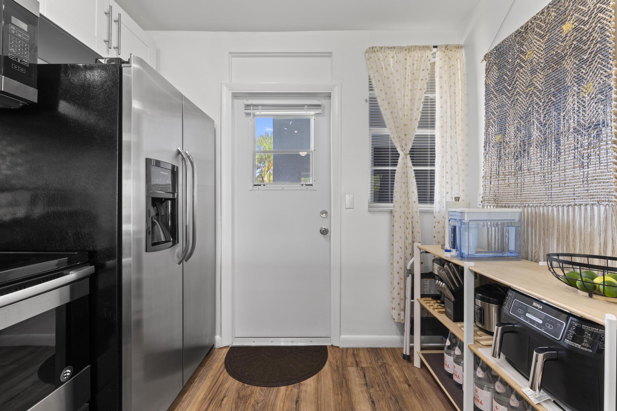 LAKEVIEW SOUTH CONDO - Residential