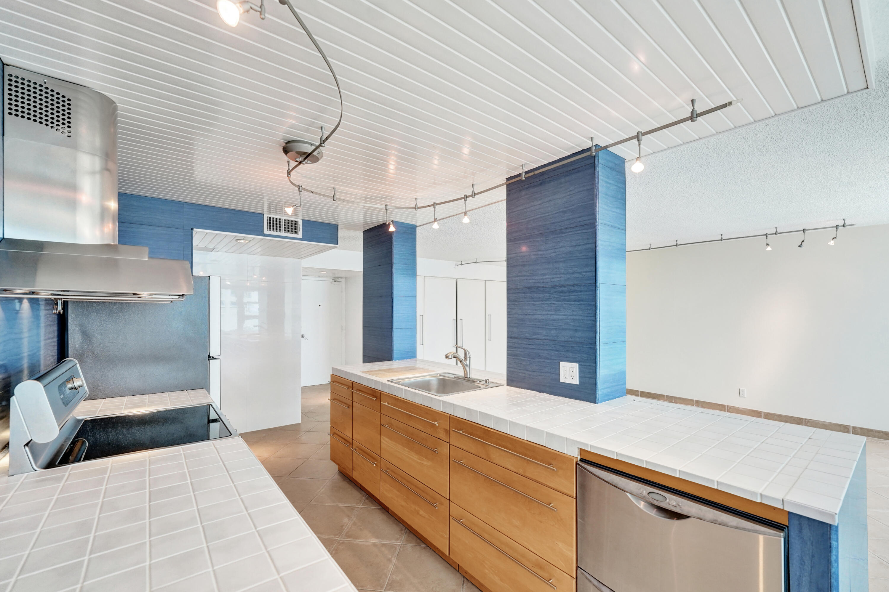 OCEAN COLONY CONDO - Residential