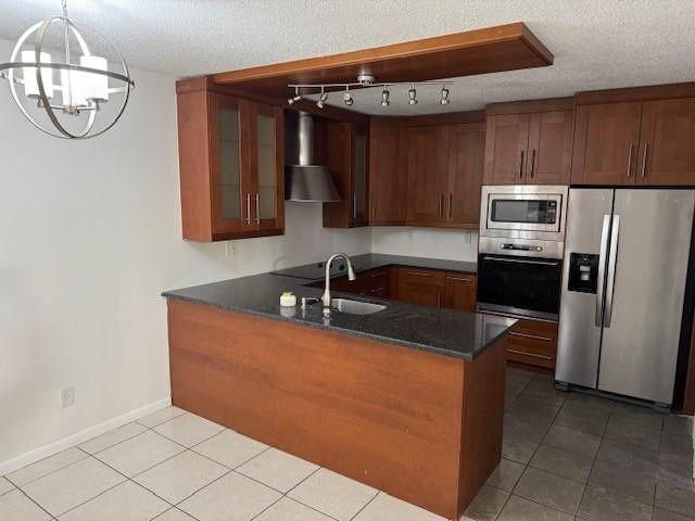 C H E ACRES - Residential Lease