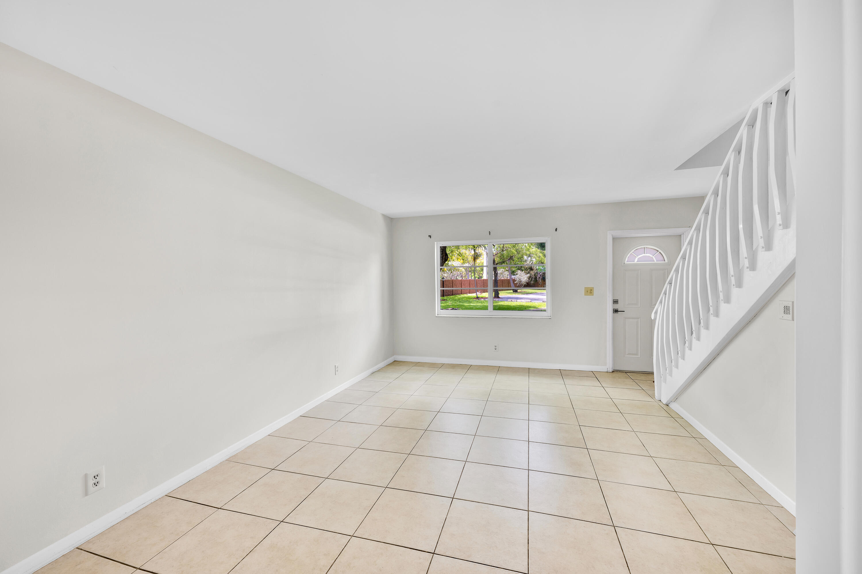 MANOR GROVE VILLAGE THREE CONDO - Residential