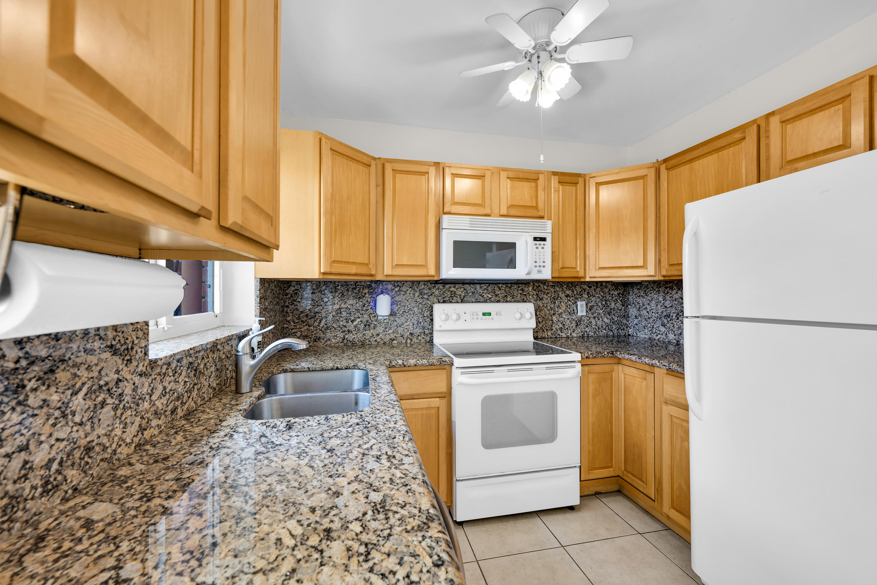 MANOR GROVE VILLAGE THREE CONDO - Residential