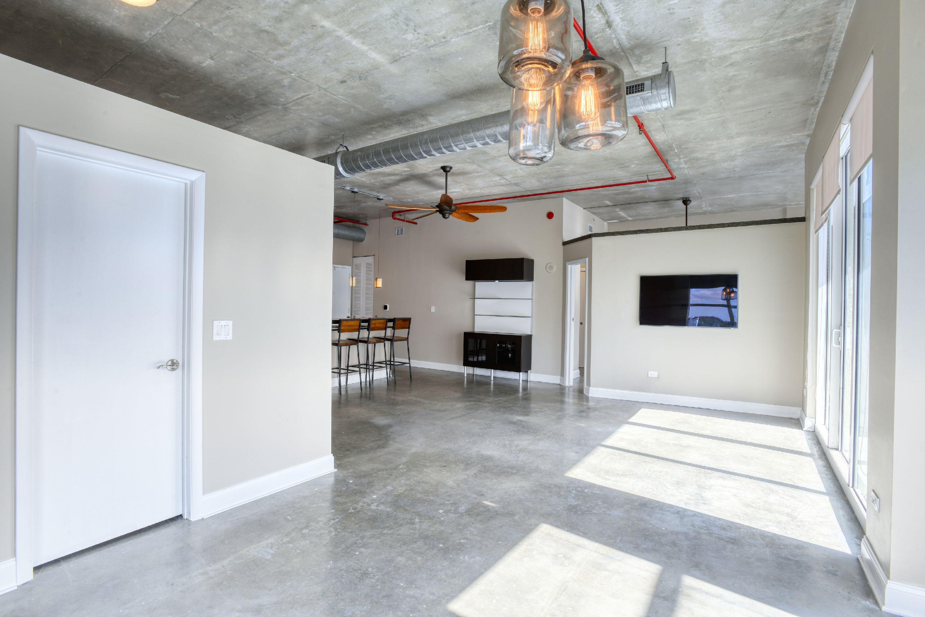 NOLA LOFTS CONDOMINIUM I - Residential Lease