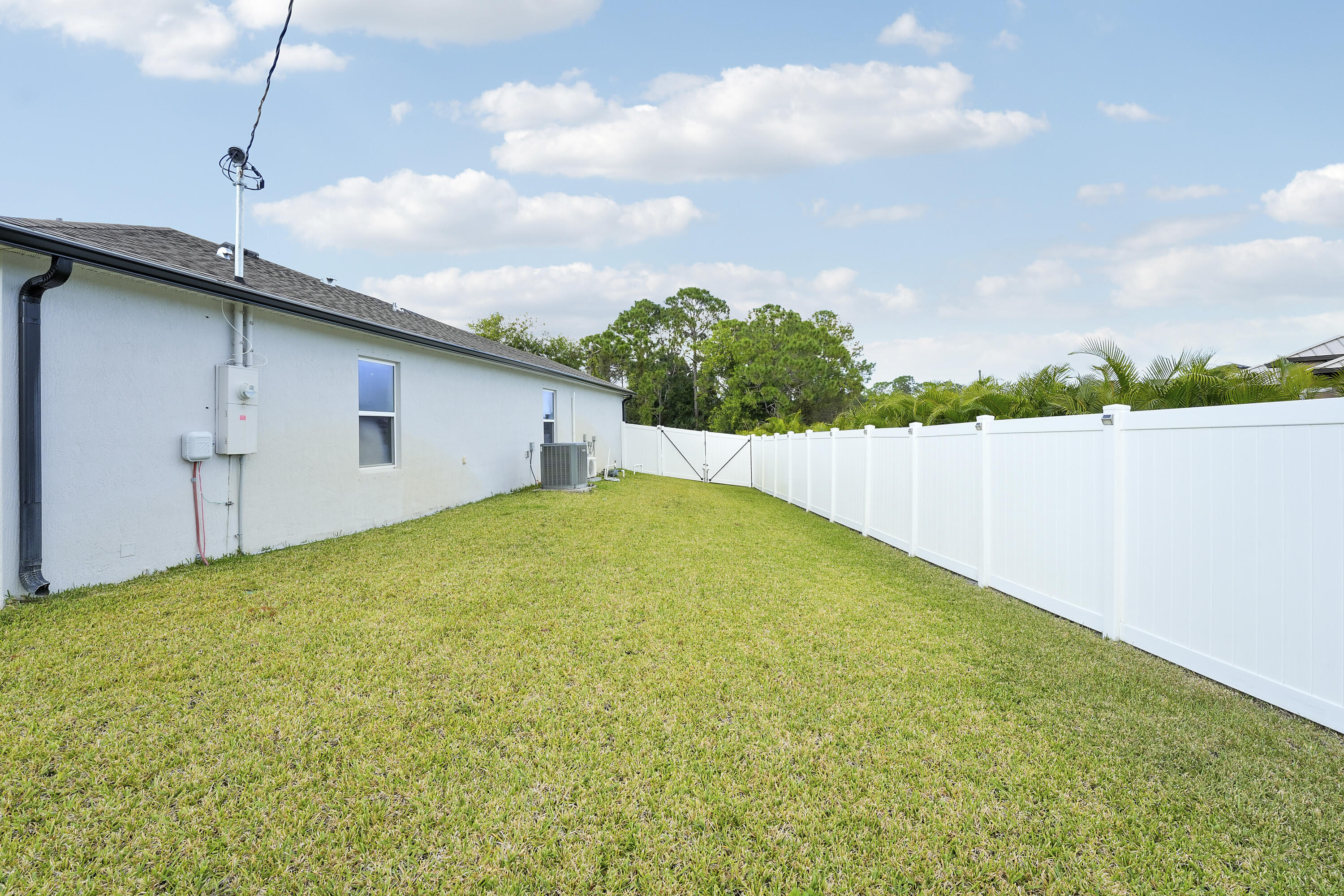 PORT ST LUCIE SECTION 21 - Residential