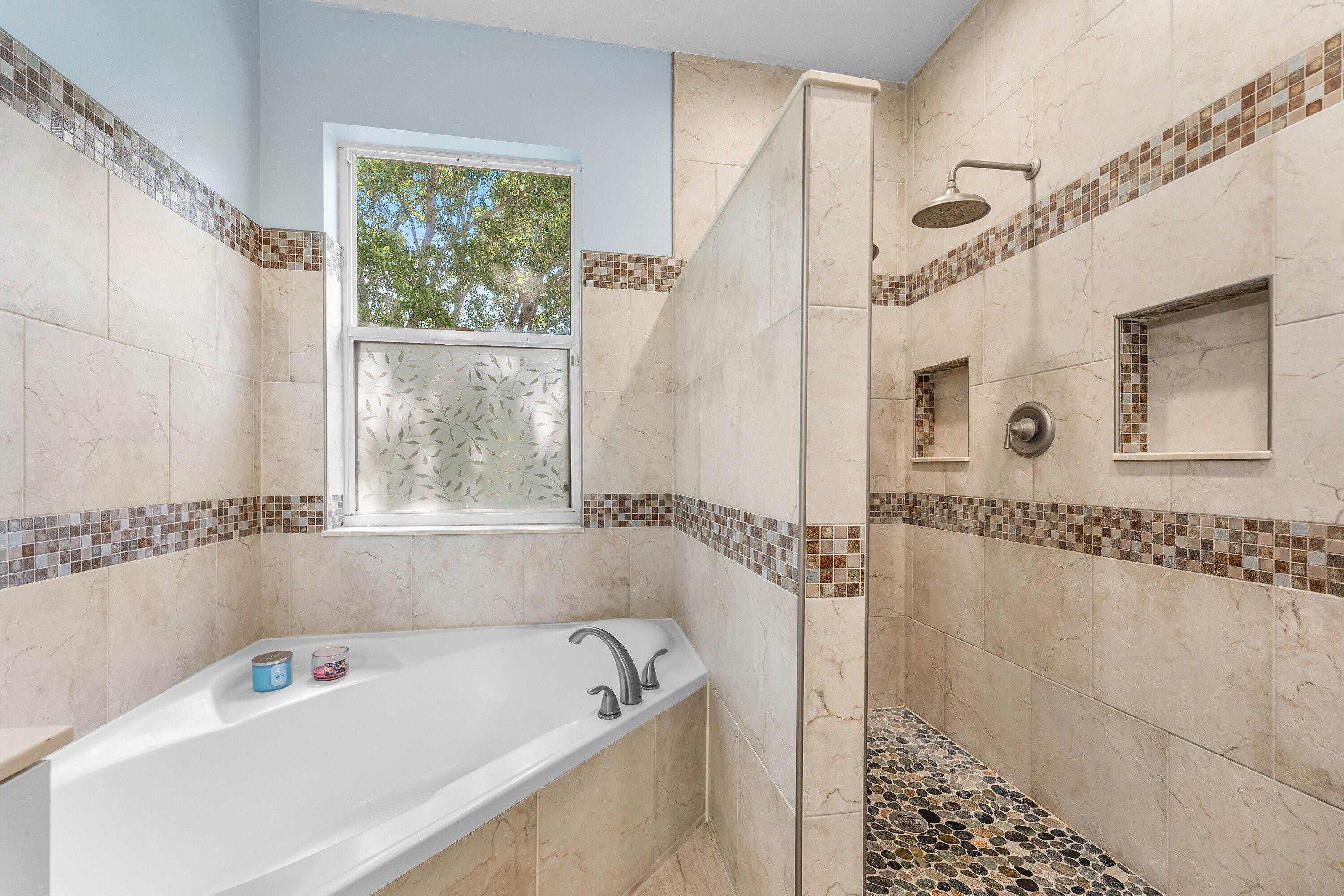 CEDAR RIDGE ESTATES - Residential