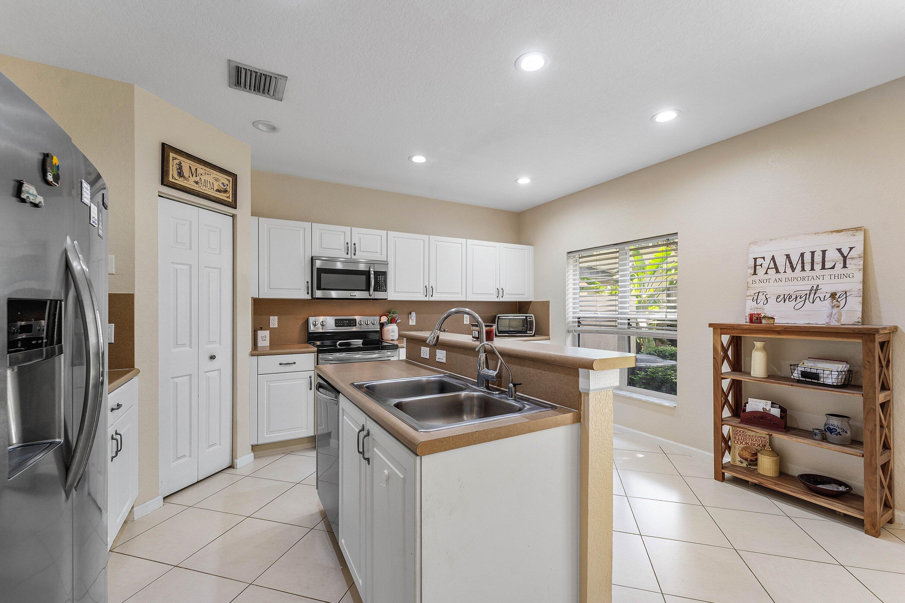 CEDAR RIDGE ESTATES - Residential