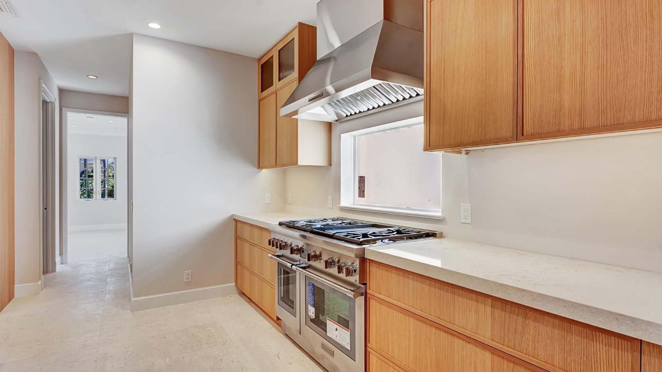SEASPRAY ESTATES DELRAY BCH - Residential