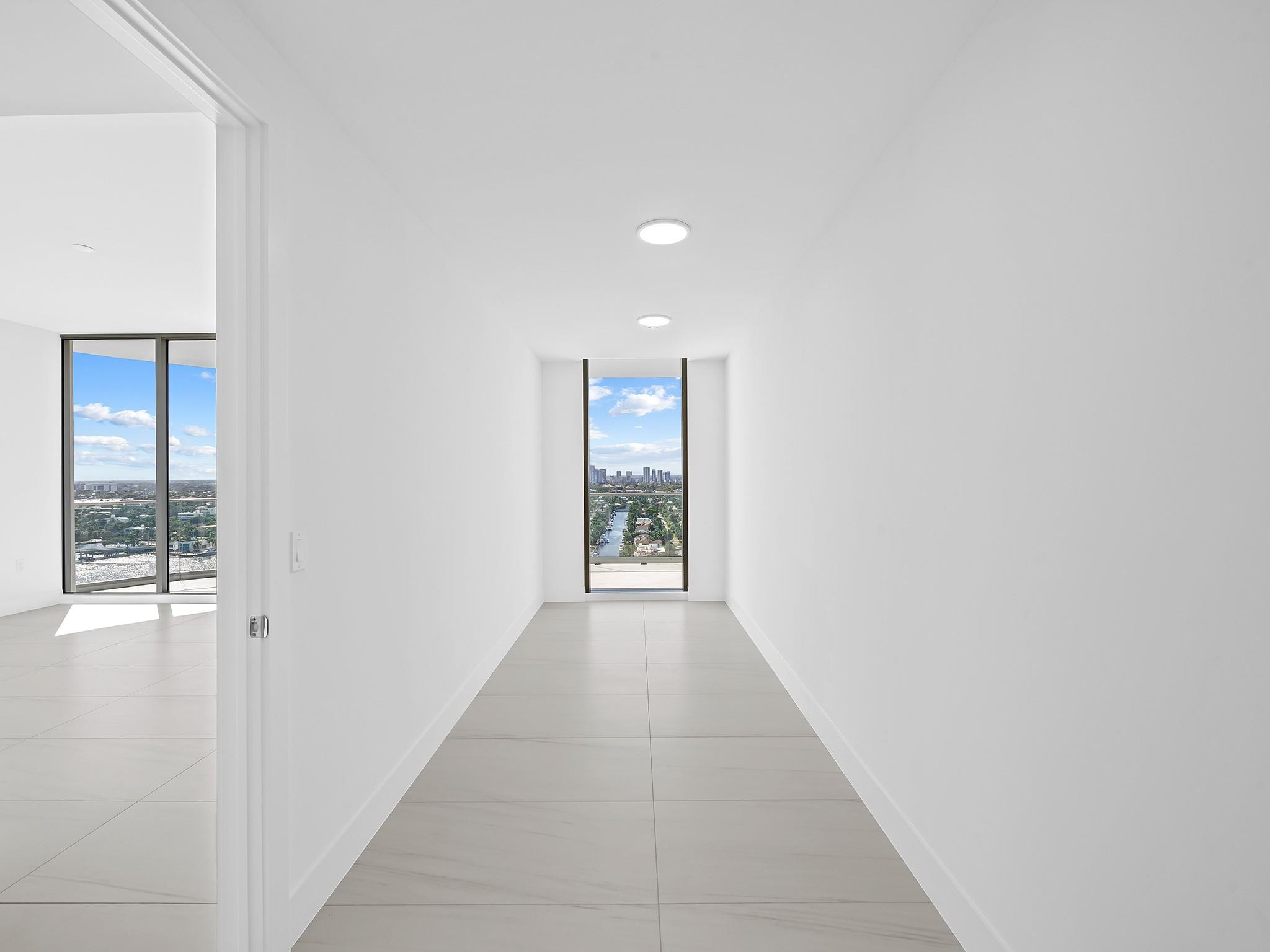 SELENE OCEANFRONT RESIDEN - Residential