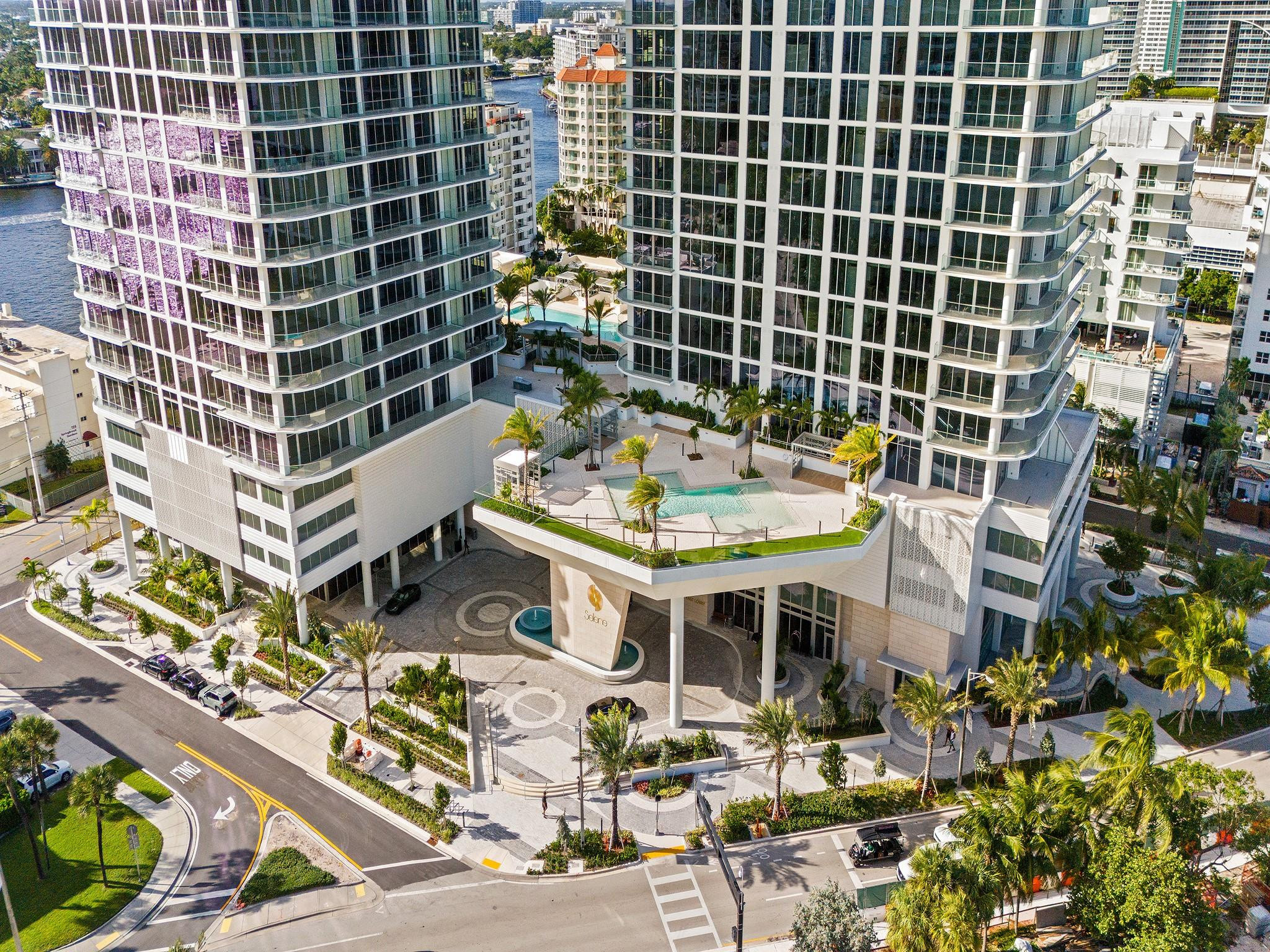 SELENE OCEANFRONT RESIDEN - Residential