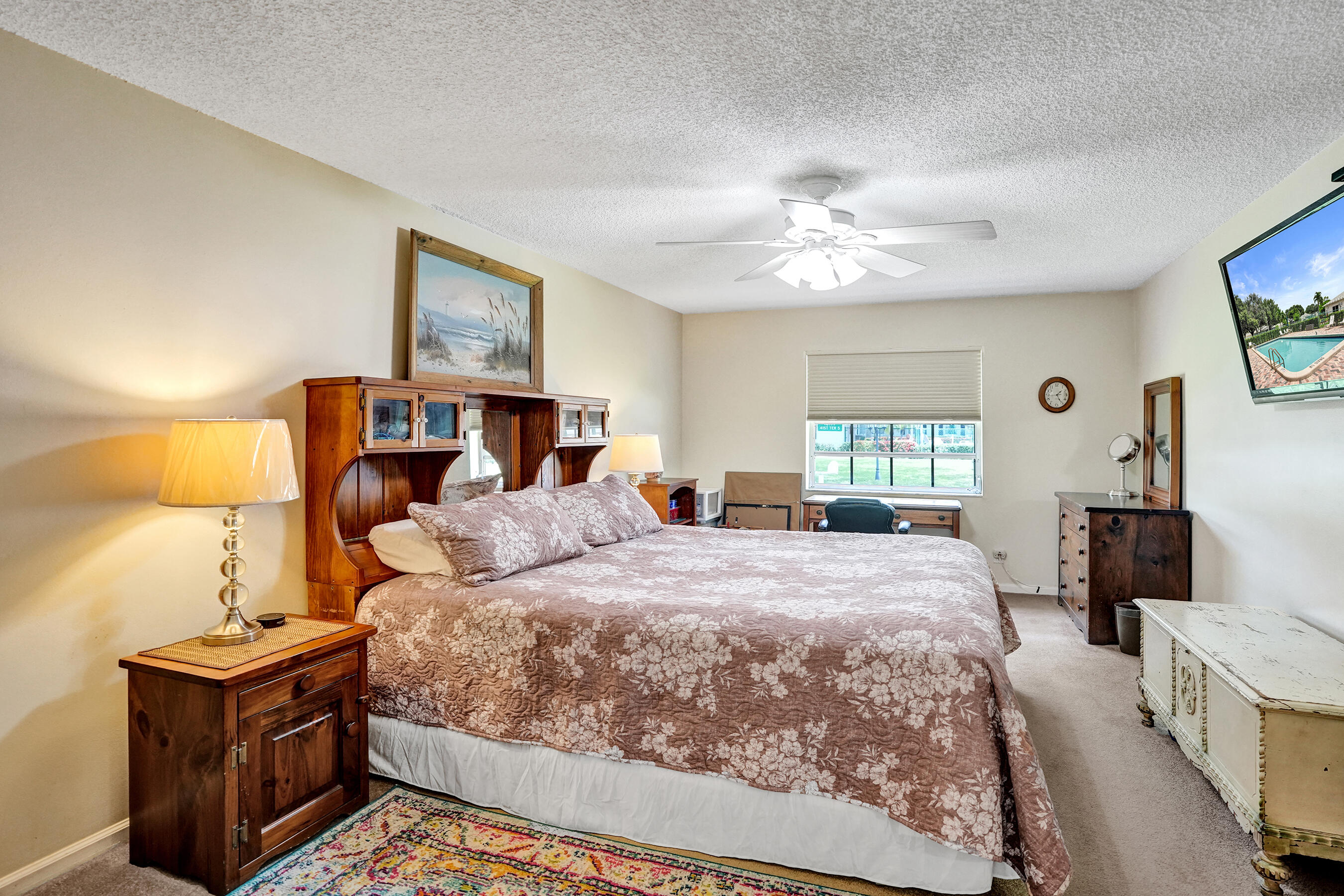 LIMETREE CONDO - Residential