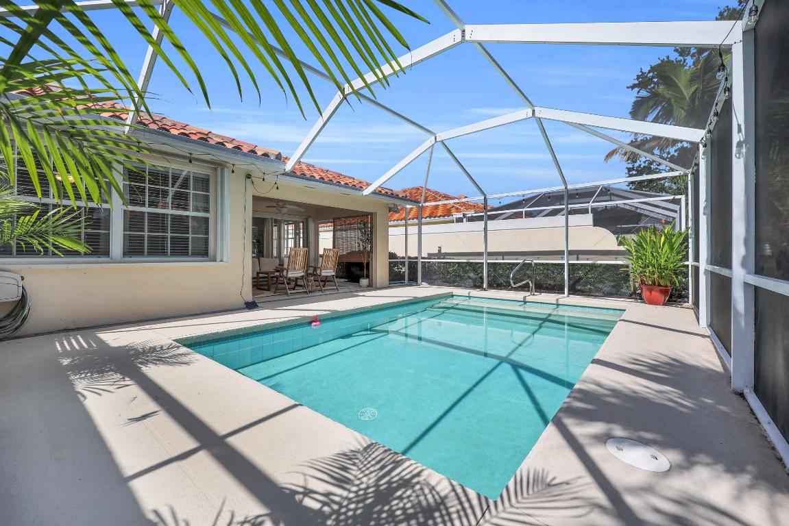 PARKSIDE AT MARTIN DOWNS - Residential