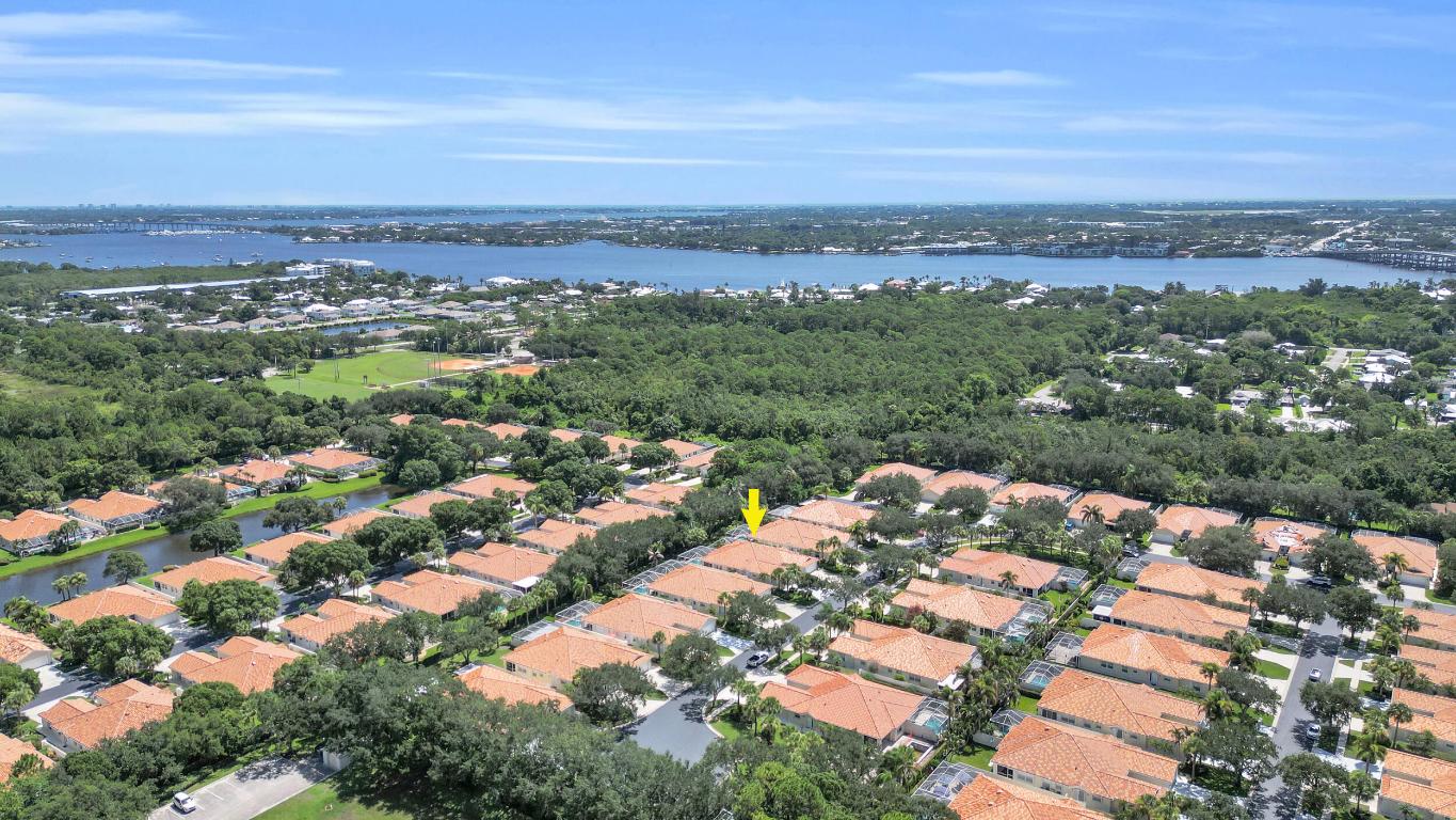 PARKSIDE AT MARTIN DOWNS - Residential