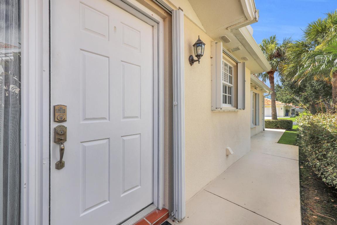 PARKSIDE AT MARTIN DOWNS - Residential