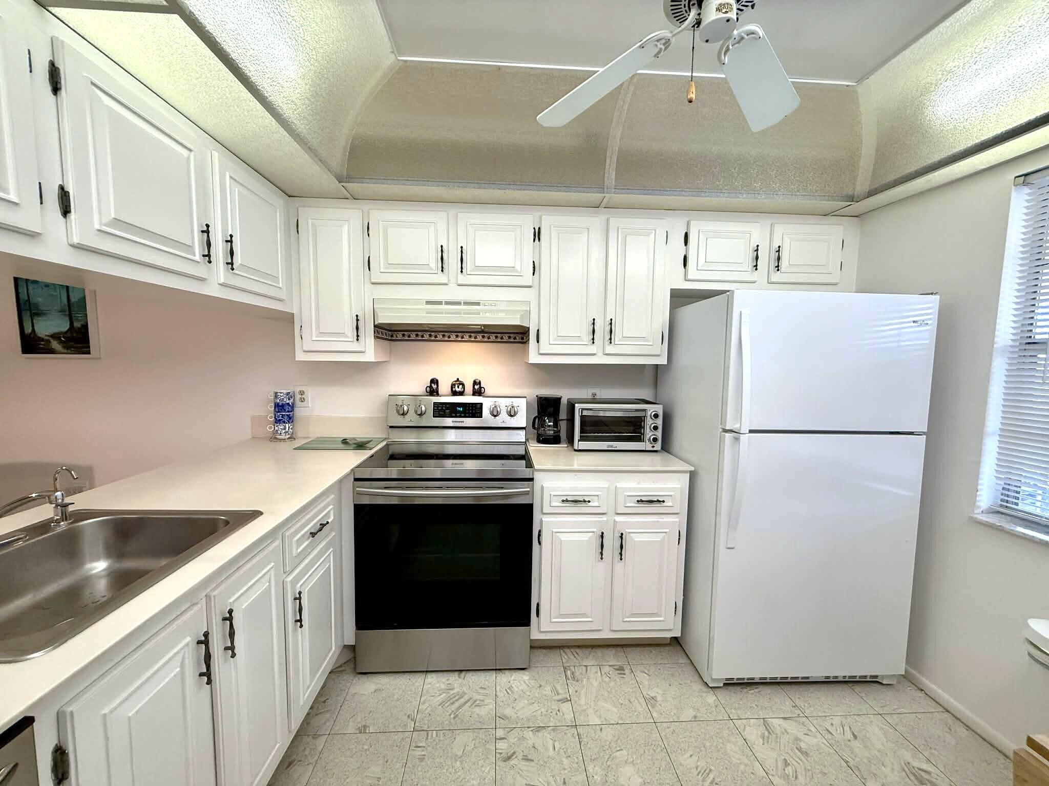 NASSAU VILLAGE WYNMOOR CONDO - Residential
