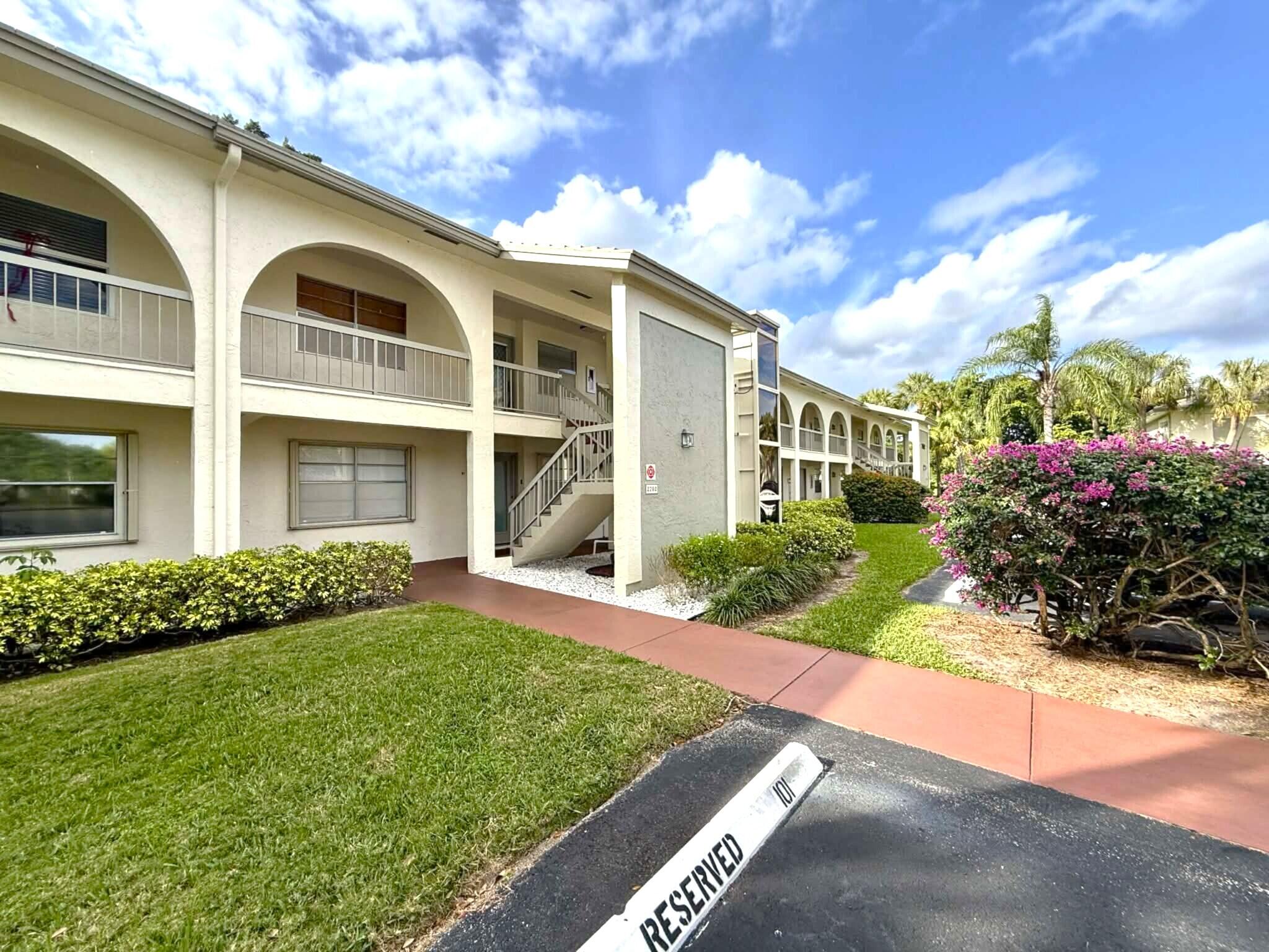 NASSAU VILLAGE WYNMOOR CONDO - Residential