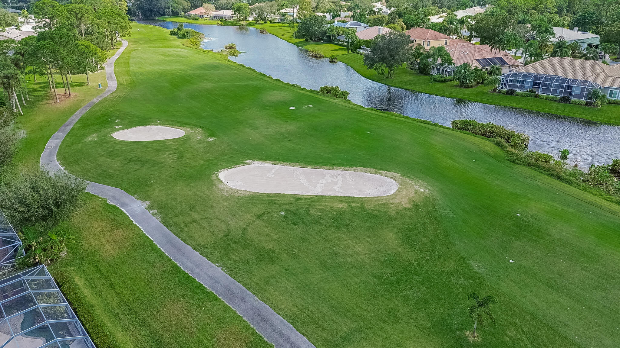 COUNTRY CLUB ESTATES - Residential Lease