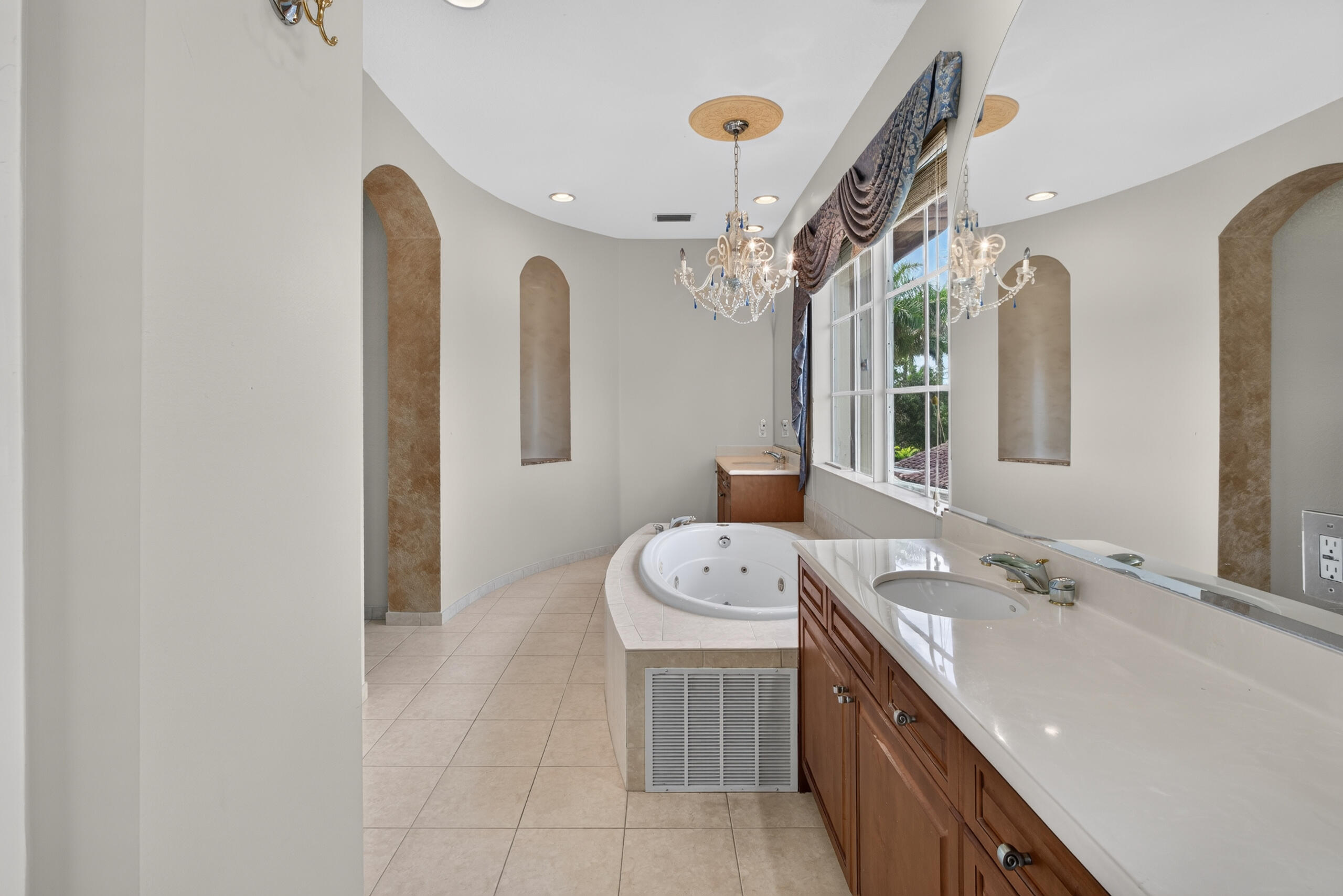 HERON BAY CENTRAL - Residential