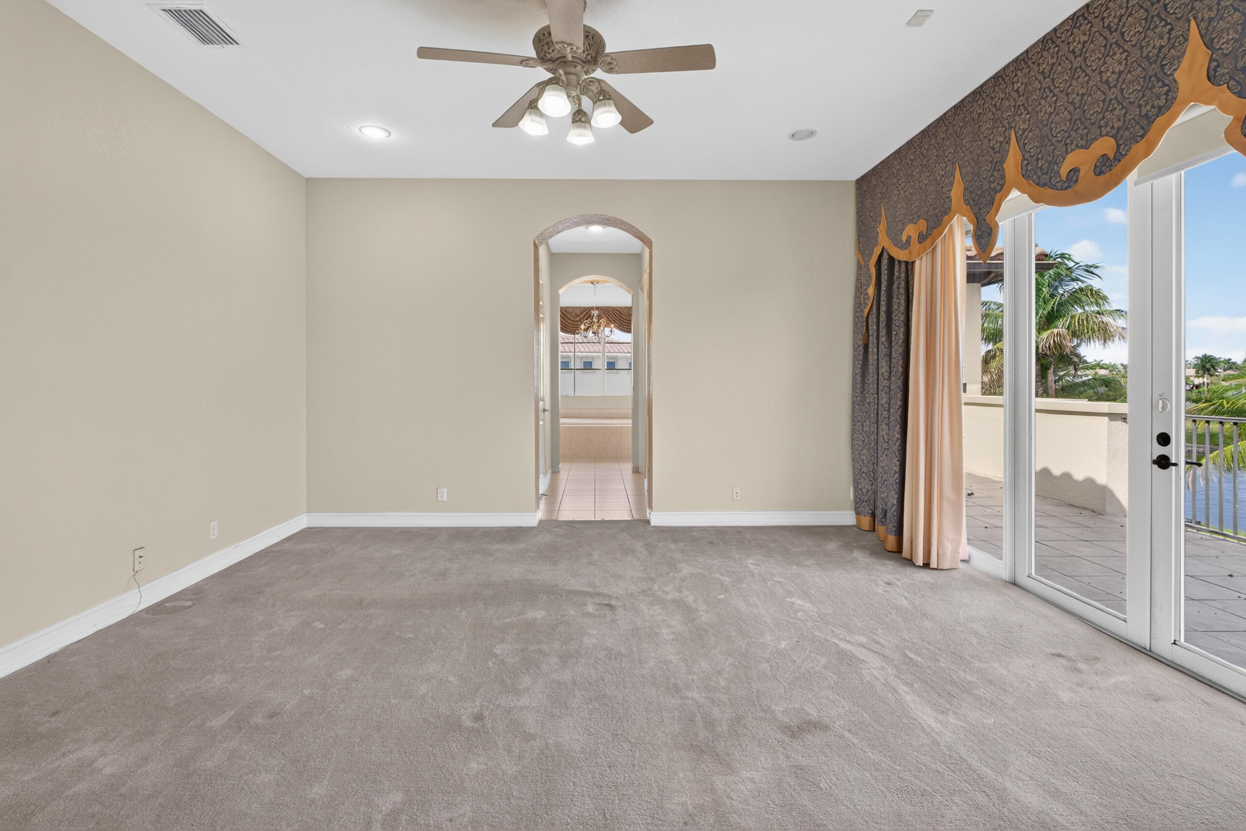 HERON BAY CENTRAL - Residential