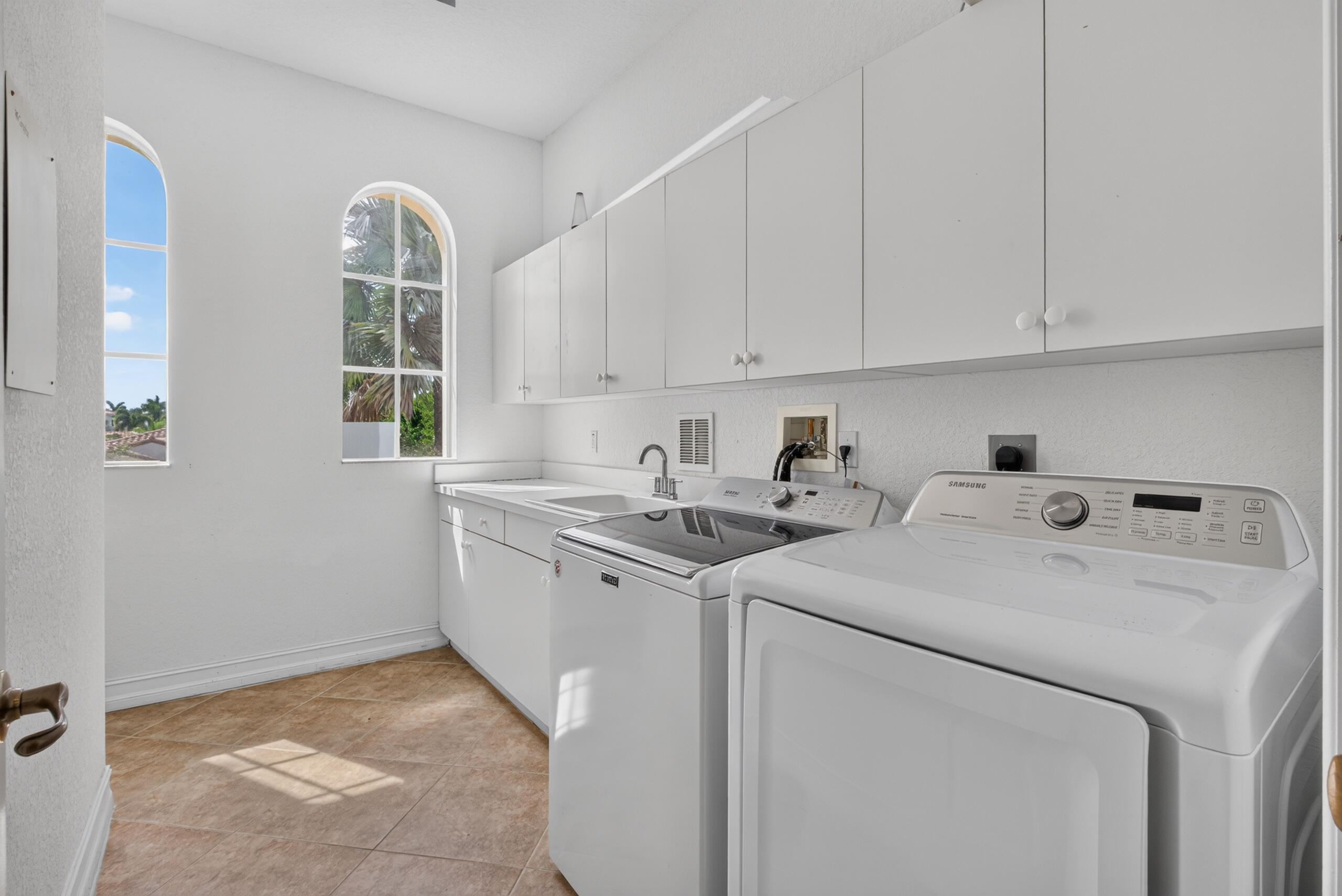HERON BAY CENTRAL - Residential