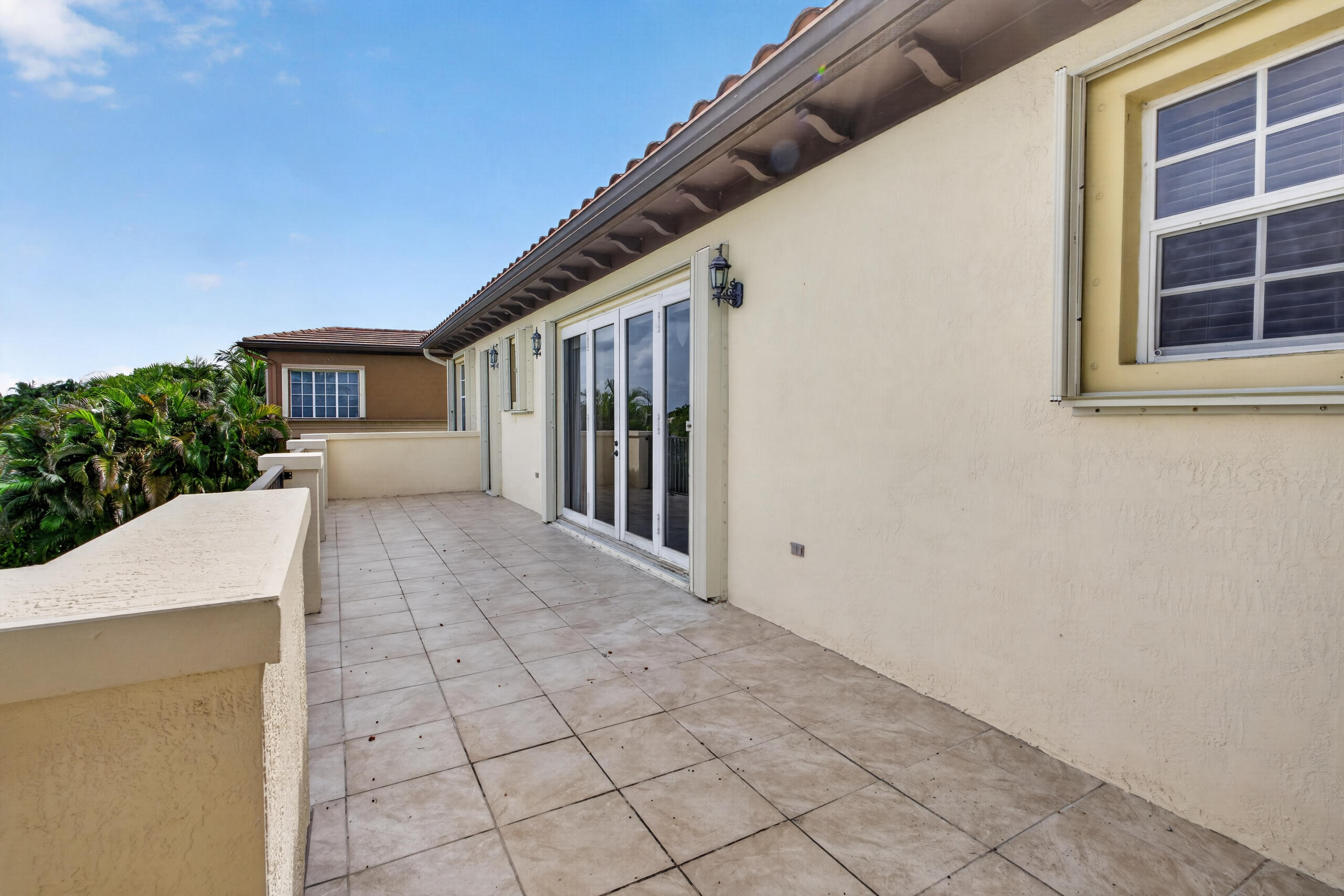 HERON BAY CENTRAL - Residential