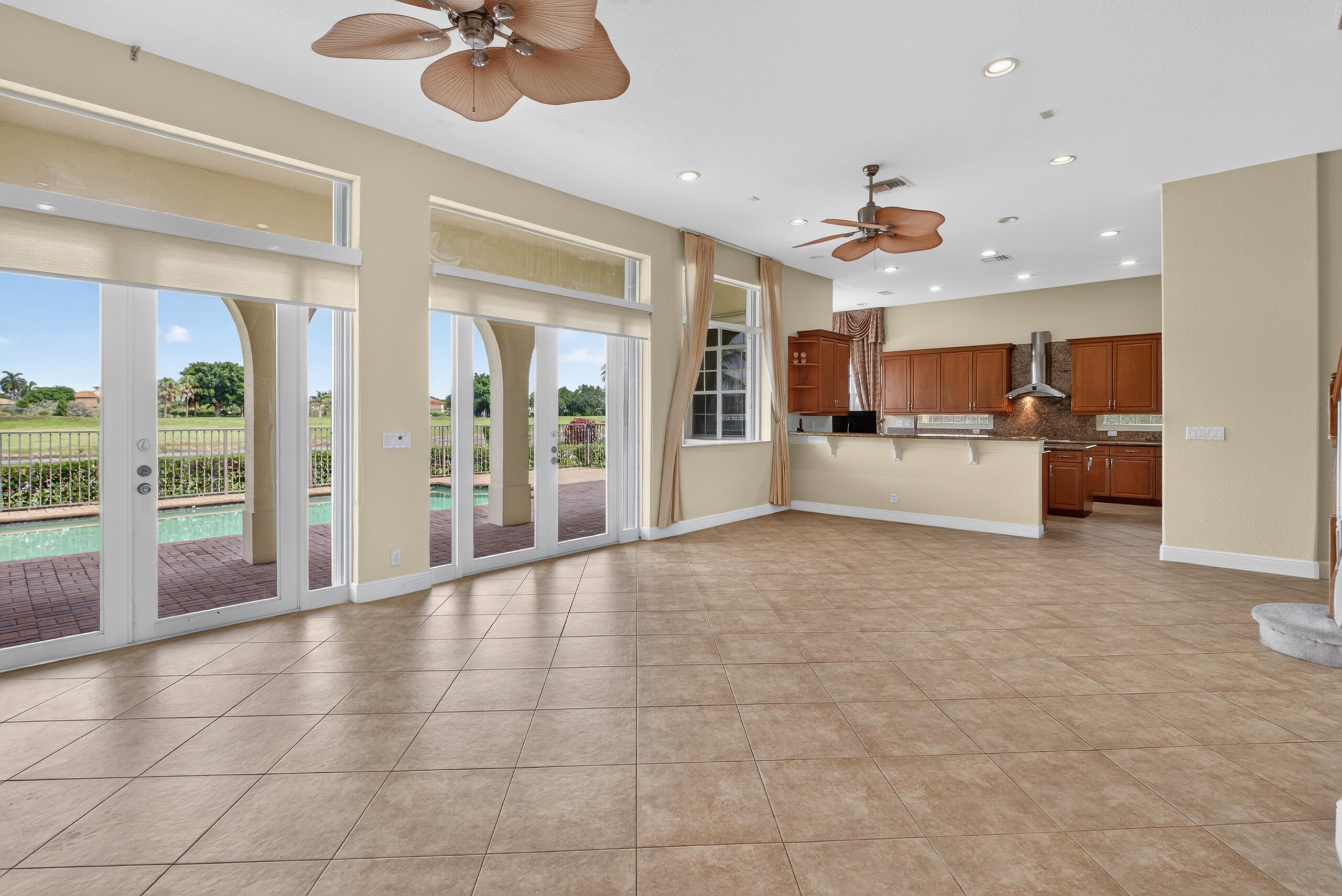 HERON BAY CENTRAL - Residential