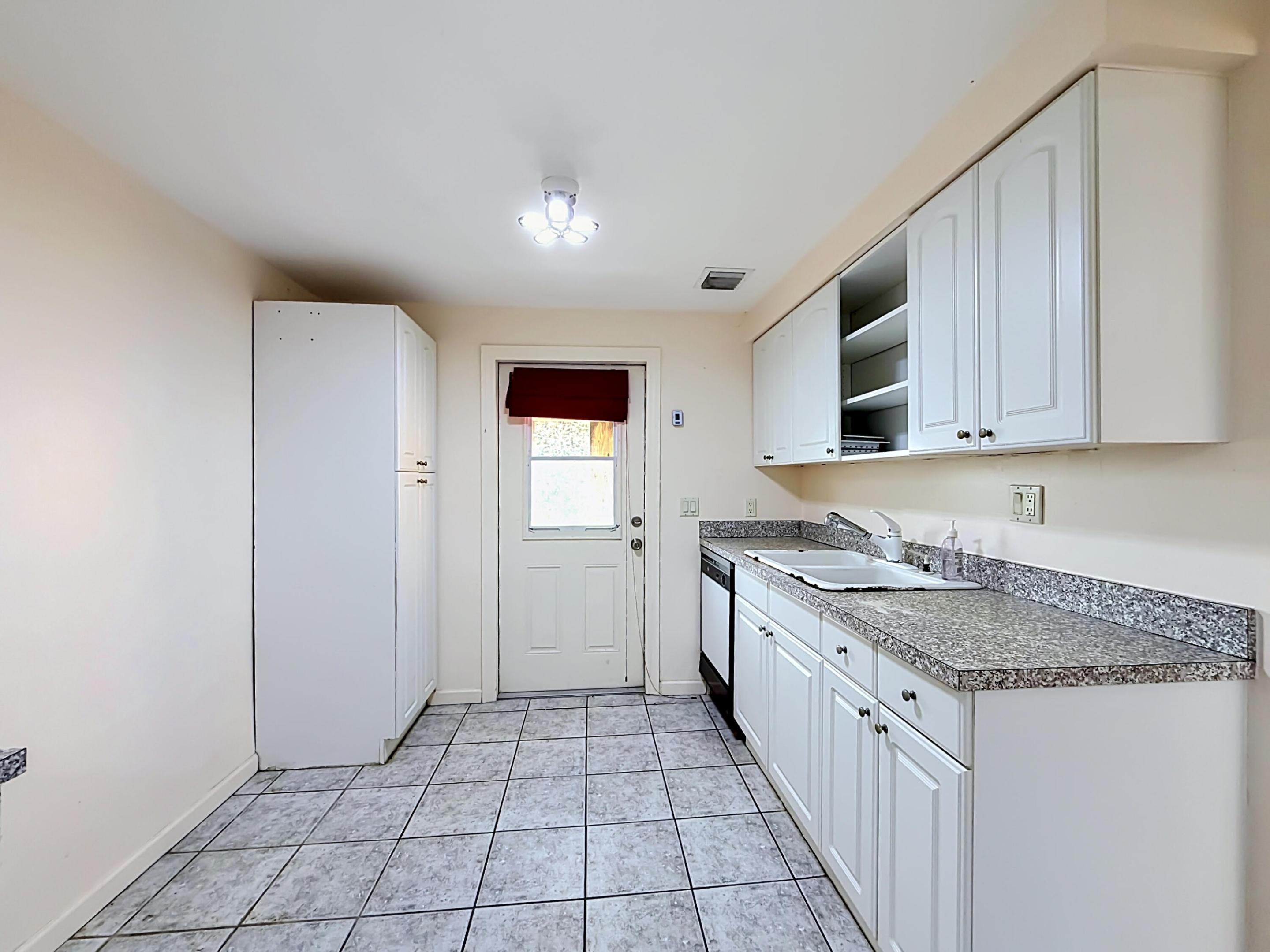 FOREST HILL VILLAGE 2 - Residential