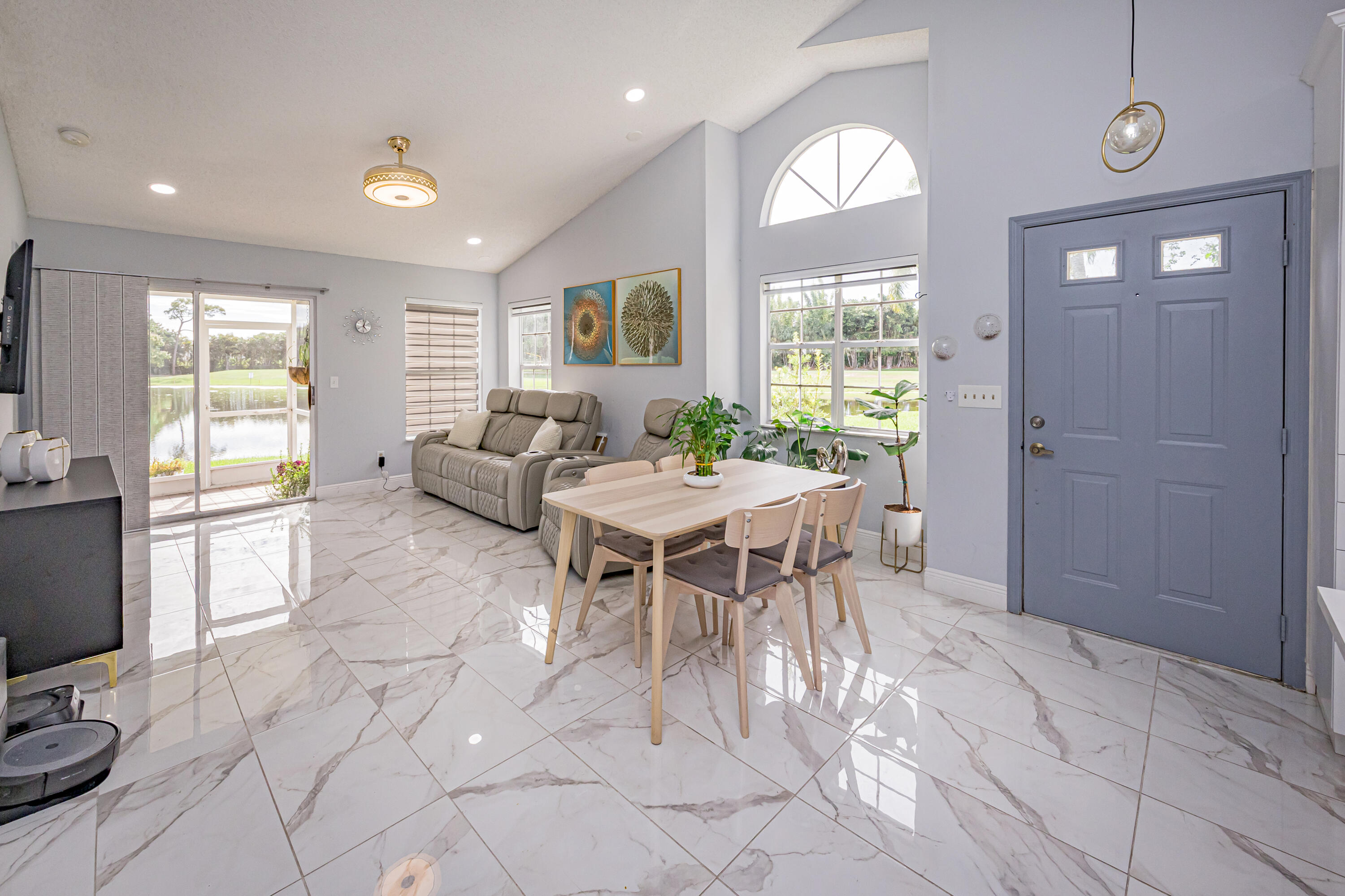 FAIRFIELDS LACUNA 1 - Residential